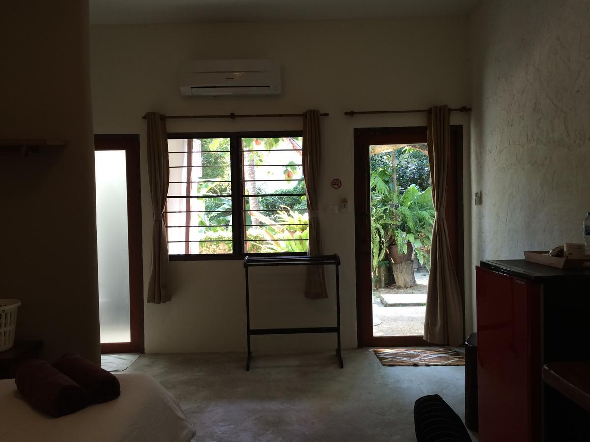 Fern House Retreat 3* Chalong