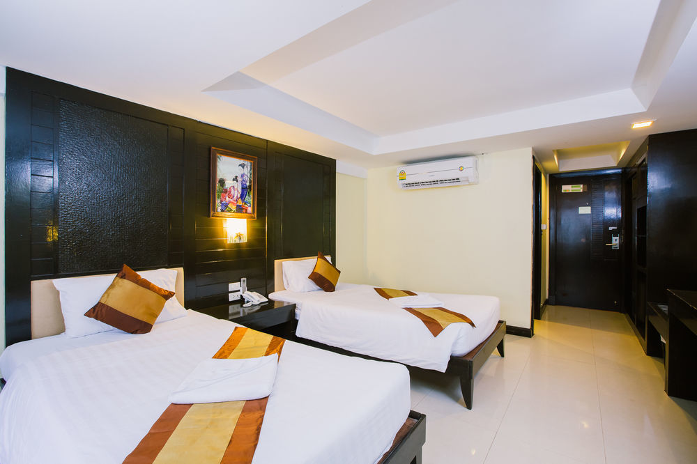 Kokotel Phuket 3*