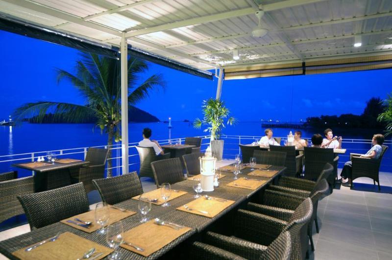 Hotel Phuket Boat Quay Panwa Beach