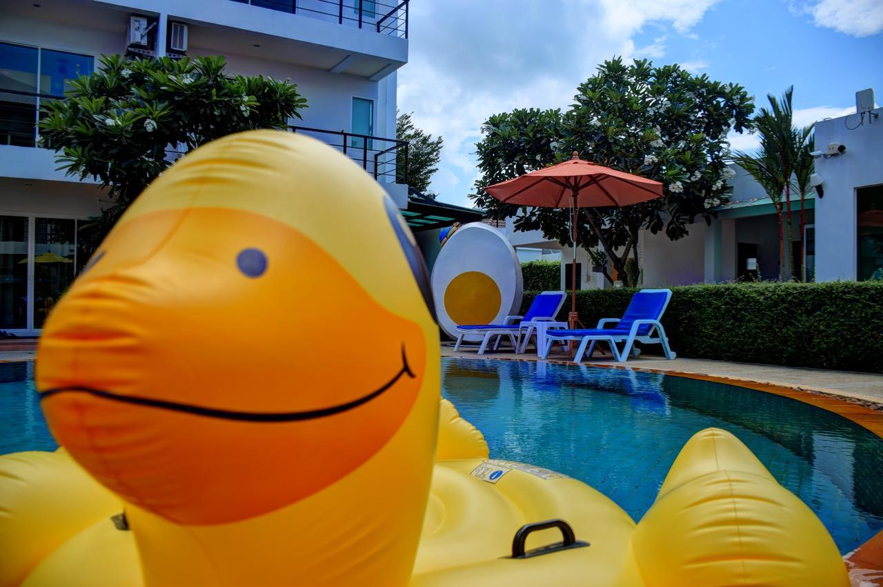 Pool Access 89 @rawai