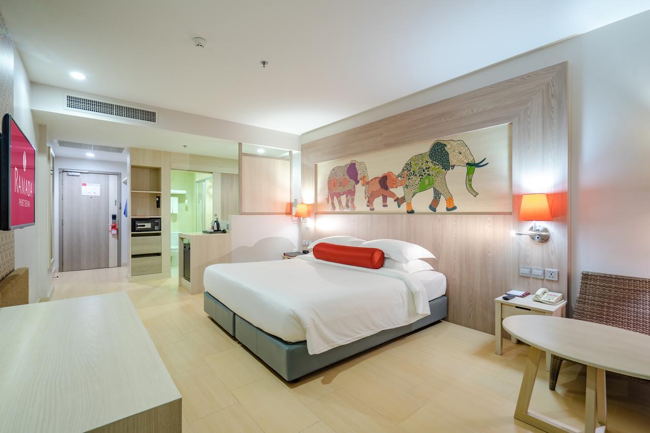 Ramada By Wyndham Phuket Deevana Hotel 4*