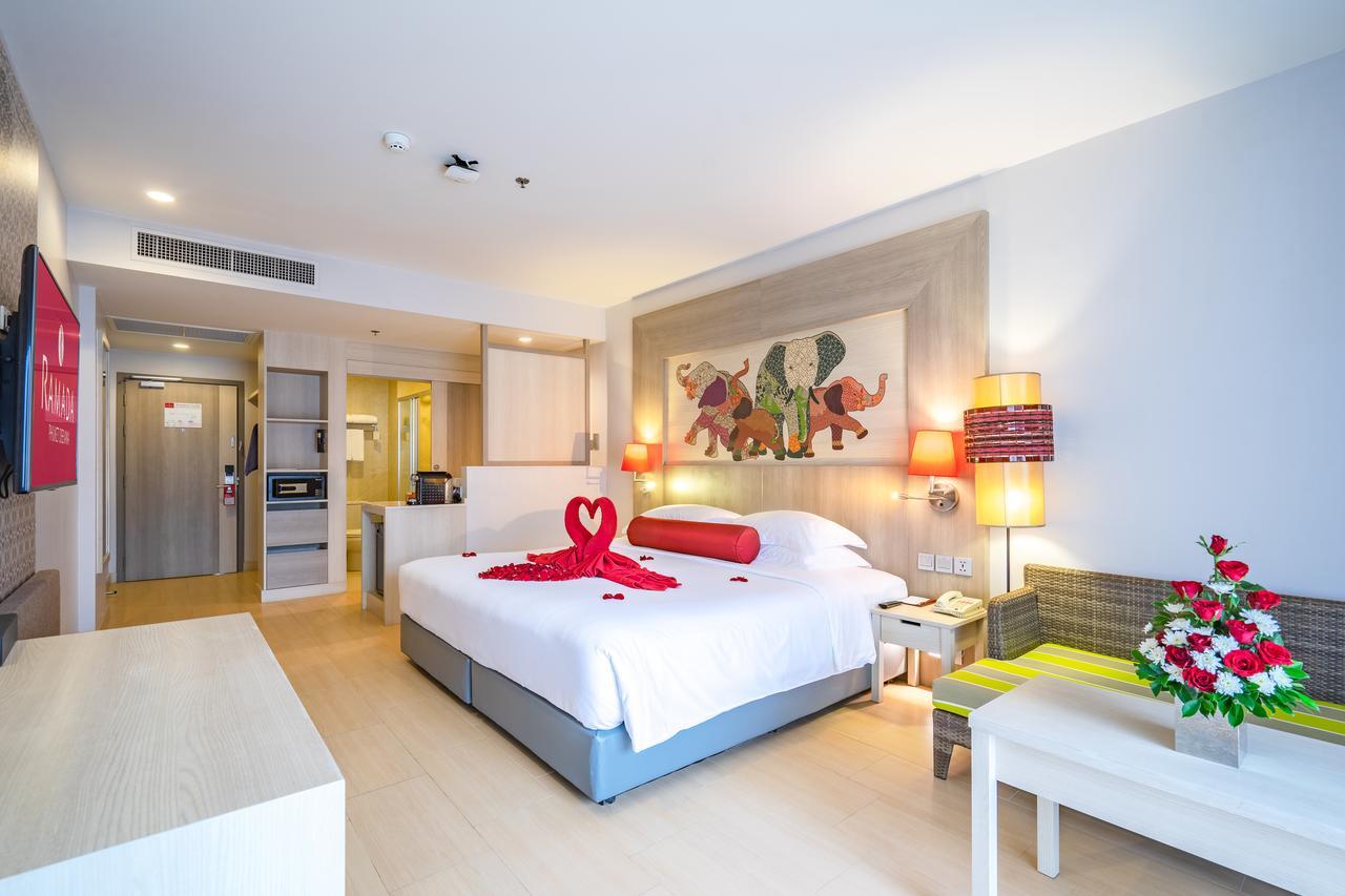 Ramada By Wyndham Phuket Deevana Hotel