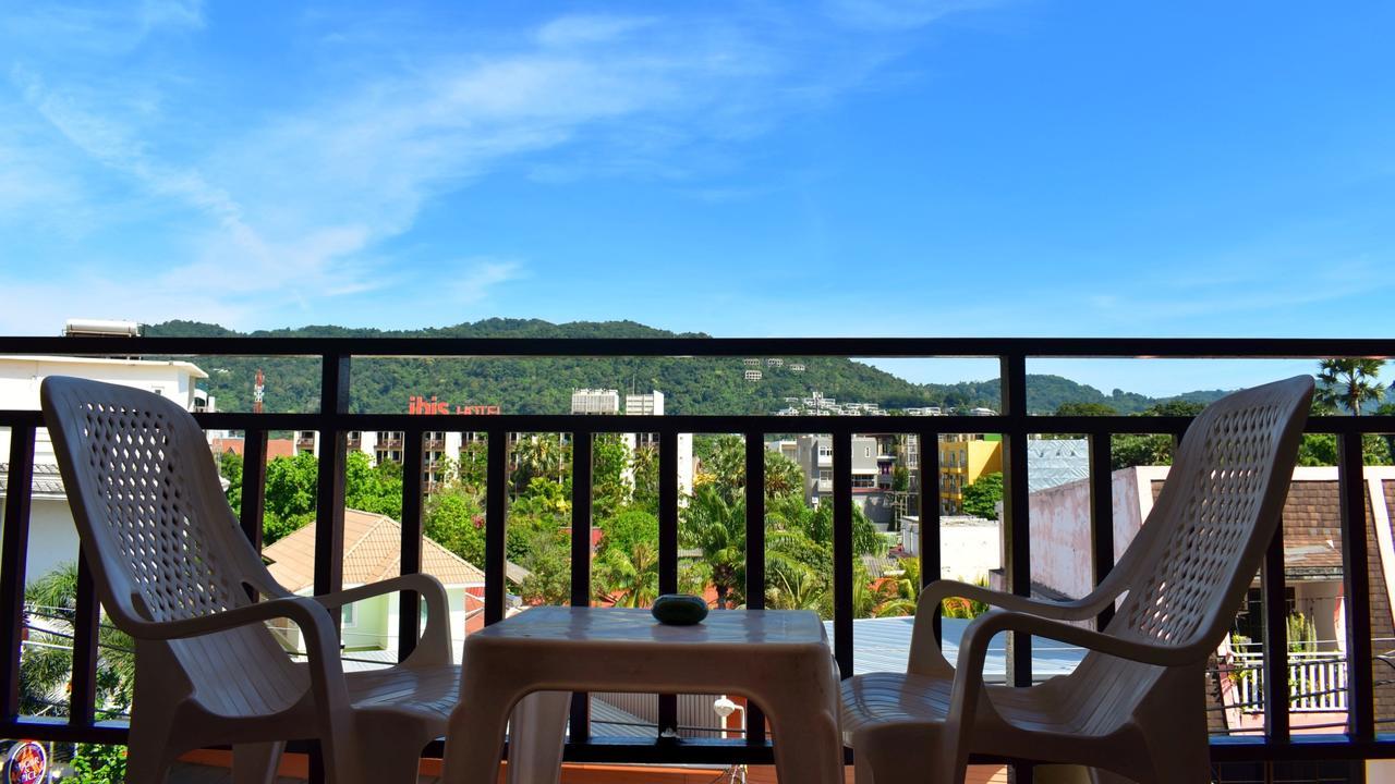 Hotel Outdoor Strand Kata