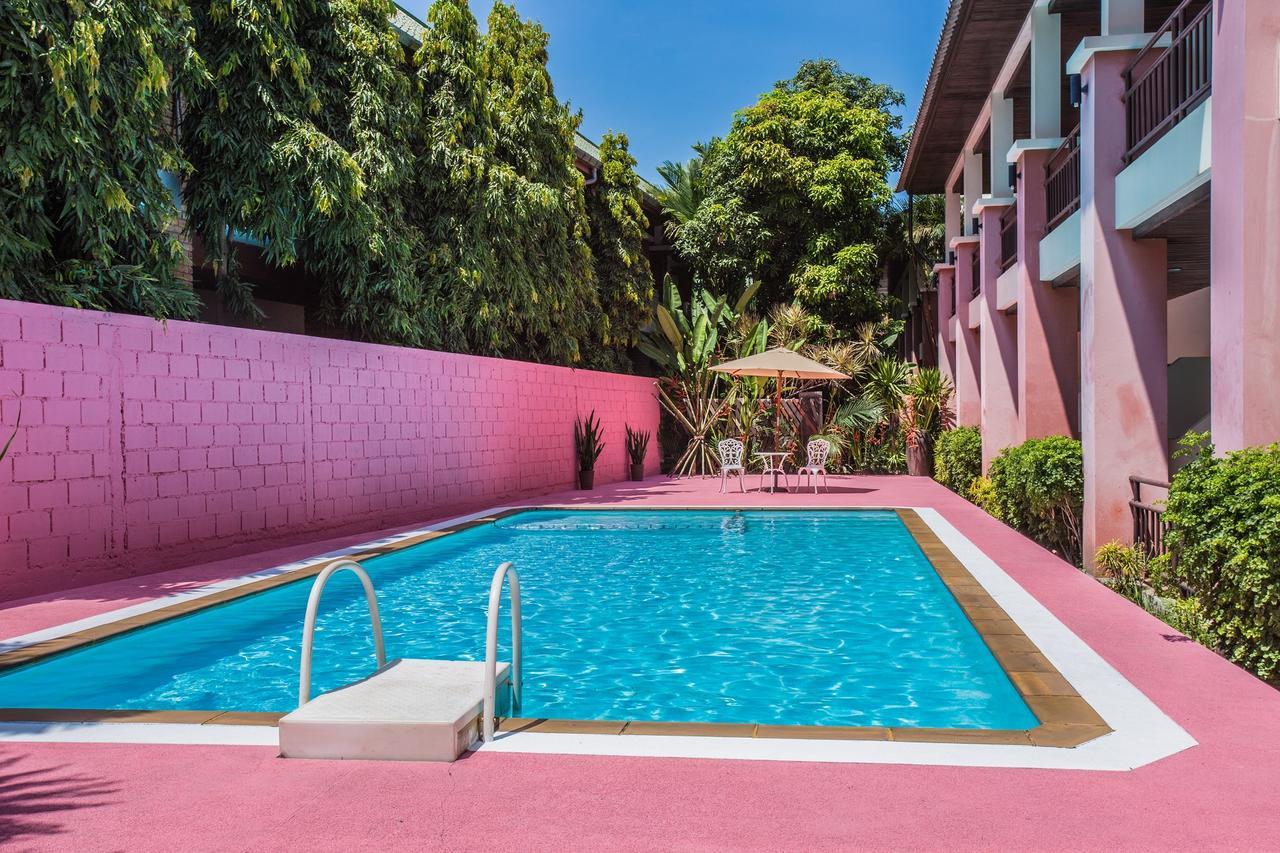 First Resort 3*