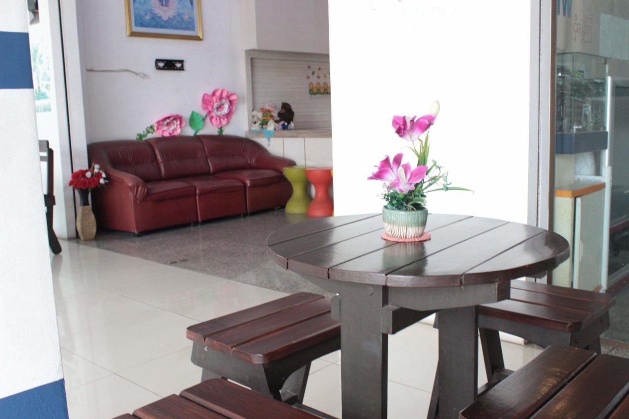 Phuthara Albergue Phuket