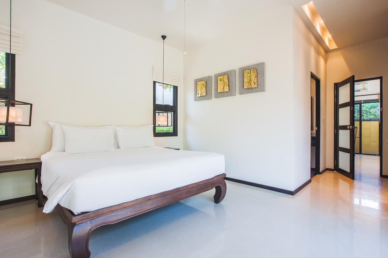Three Bedroom Oriental Villa Nai Harn