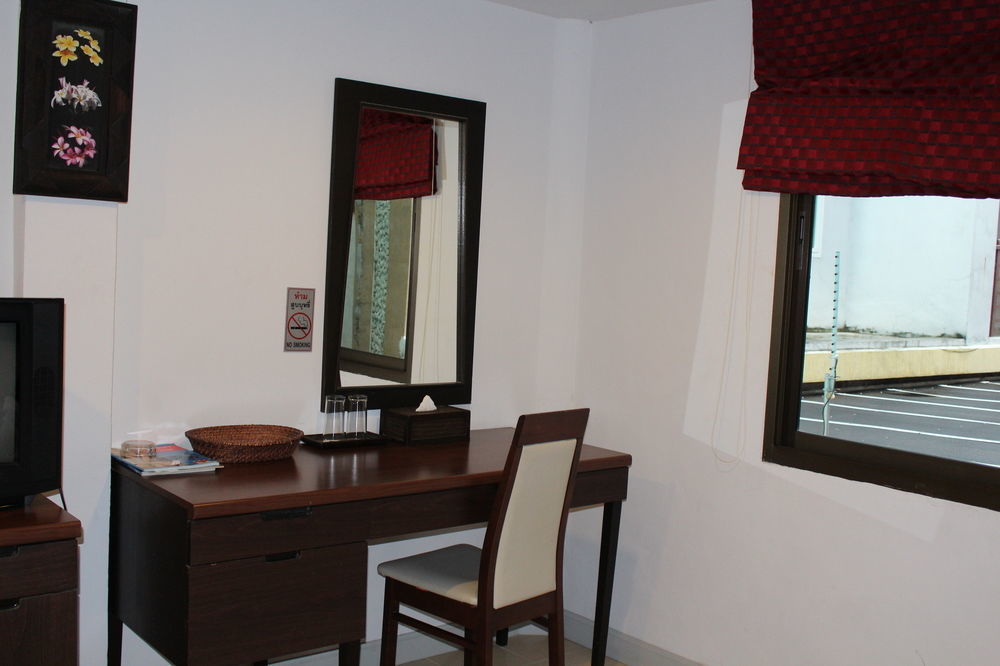 Sino House