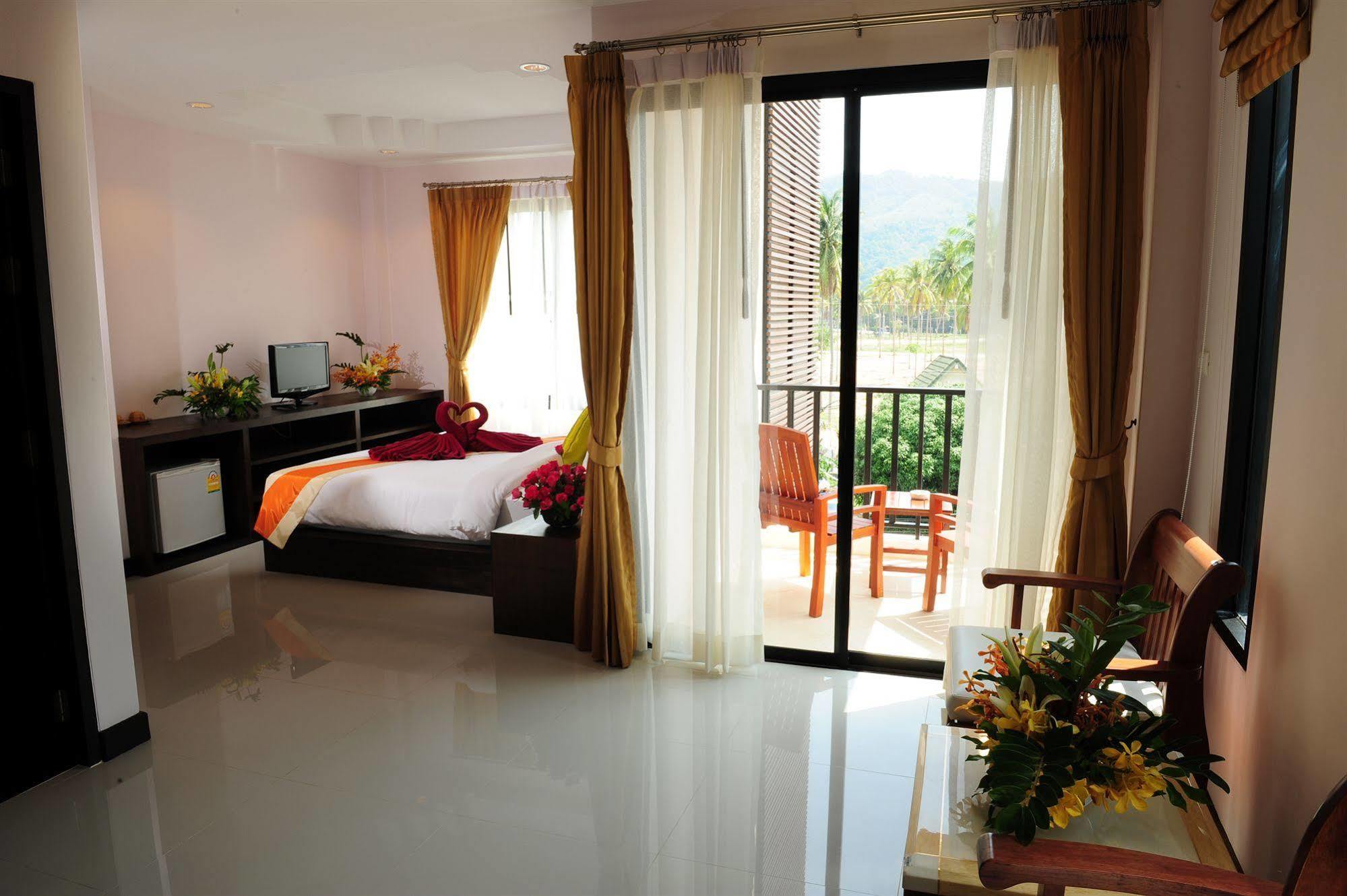 Hotel Ice 2*