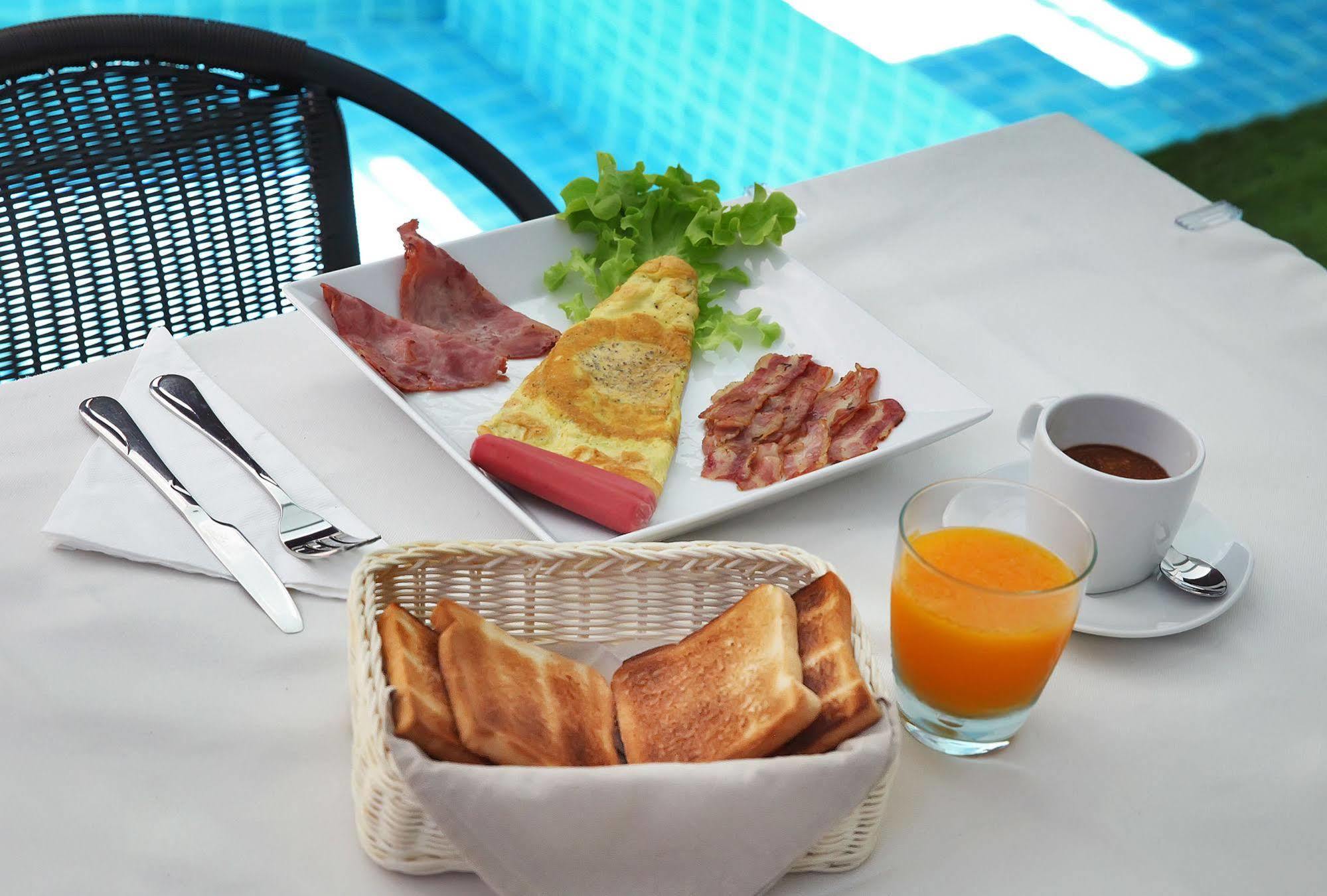 Hotel Coco Phuket