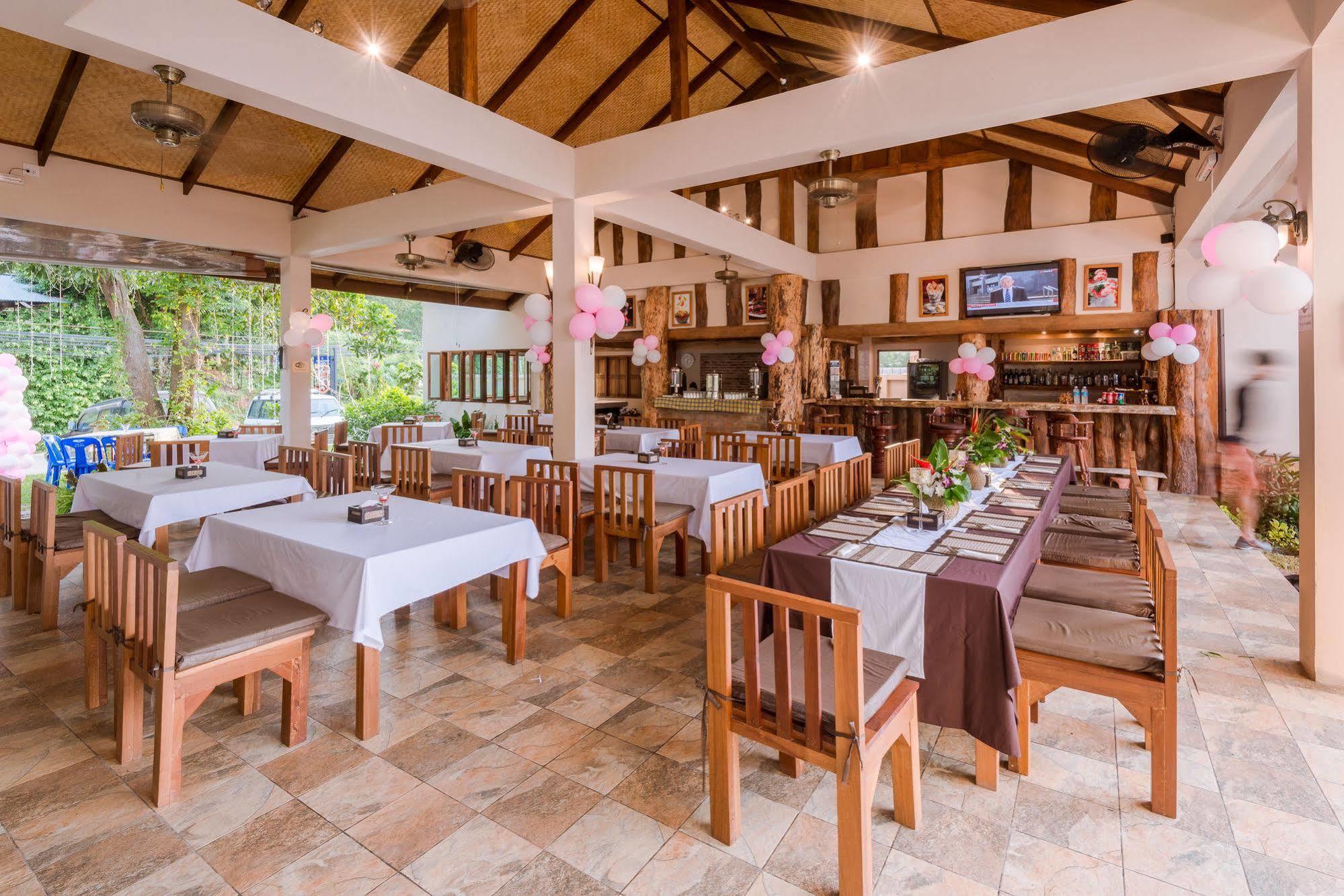 The Windmill Phuket 4*