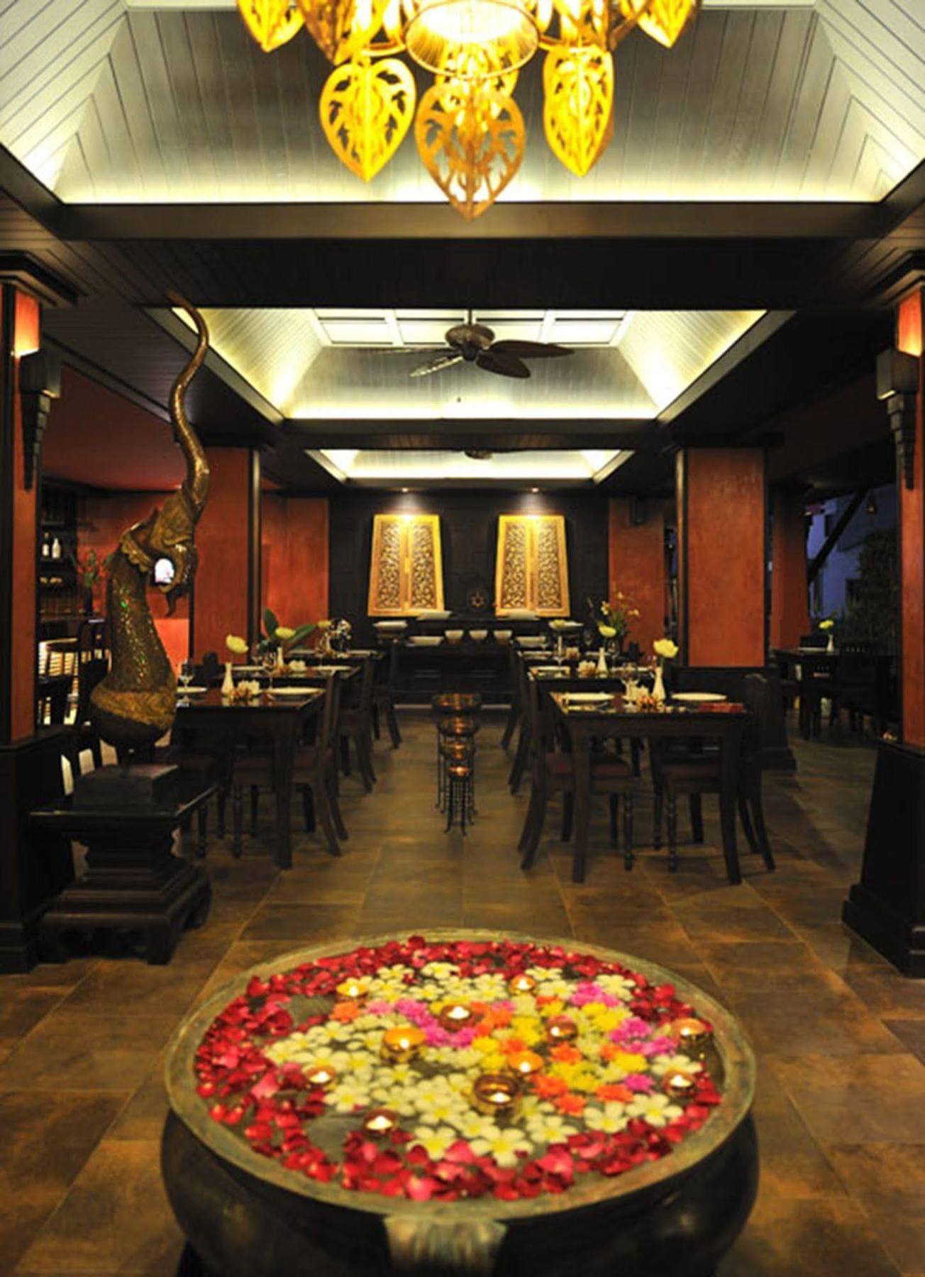 Siralanna Hotel 3*