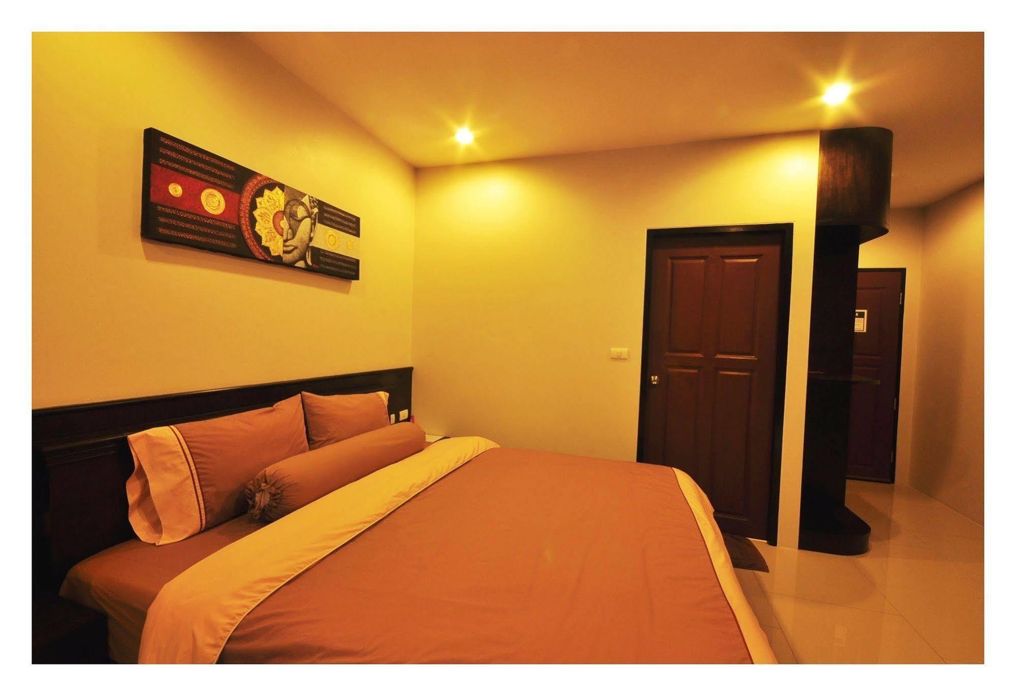 The Bedroom * Kata Beach (Phuket)