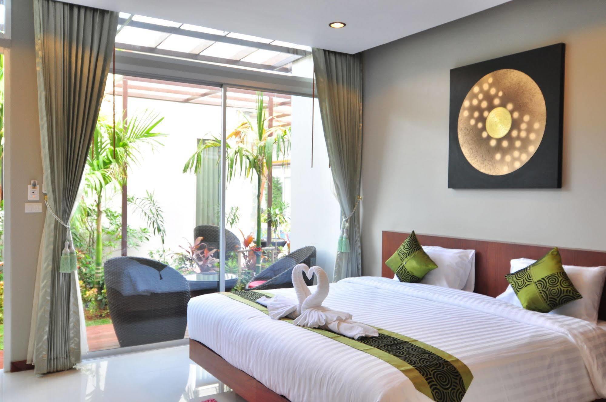 Phu Nana Boutique - Sha