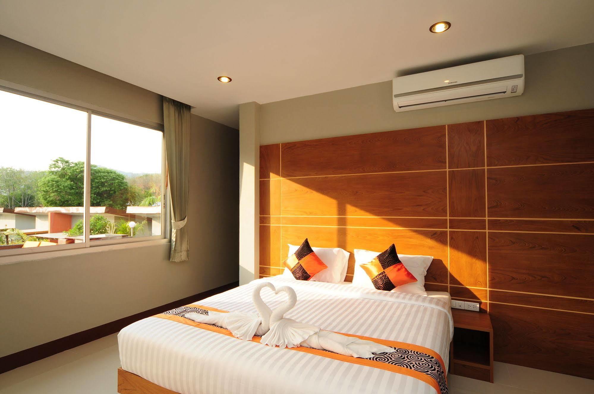 Phu Nana Boutique - Sha 4* Rawai