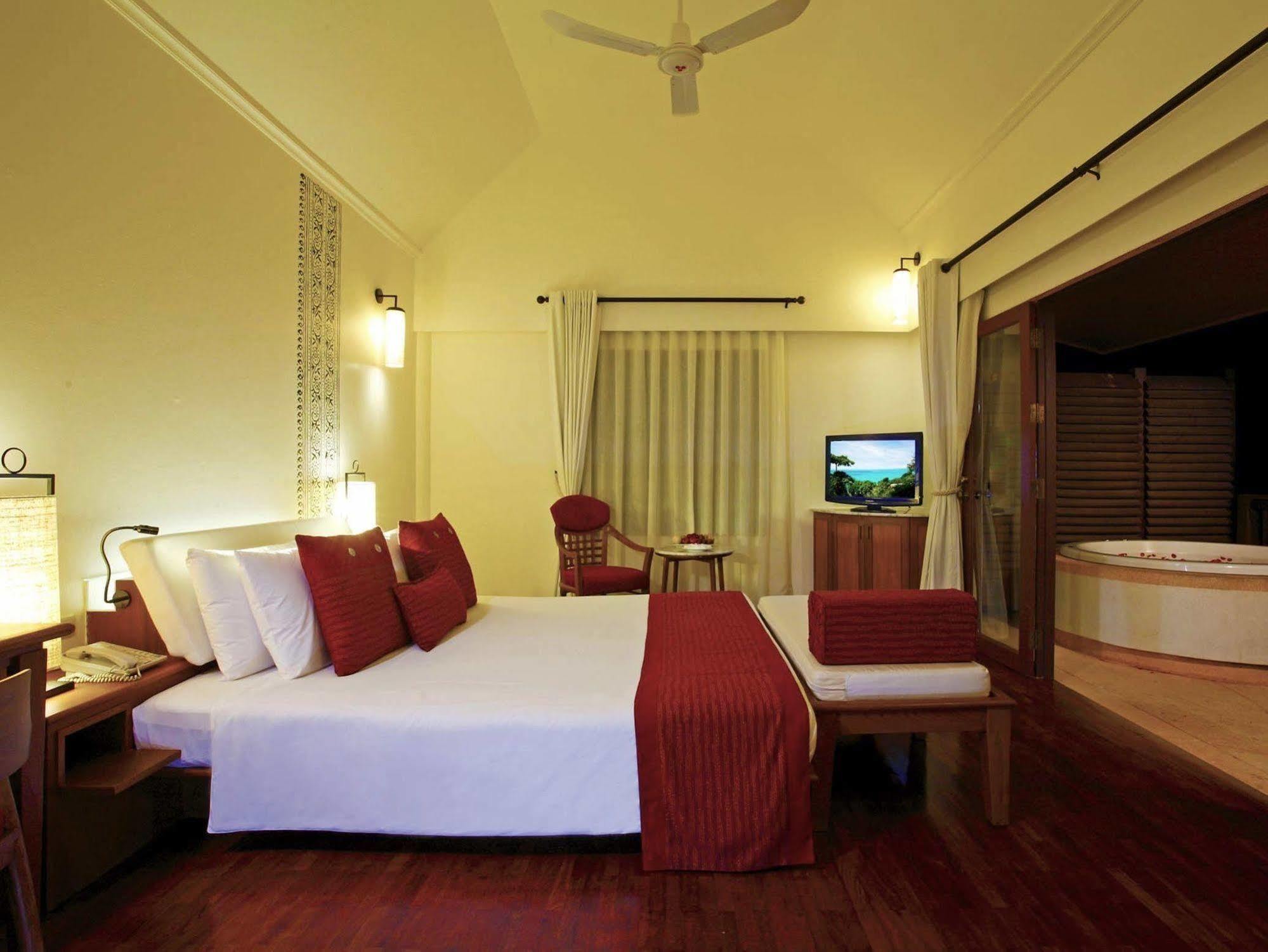 Centara Phuket Karon