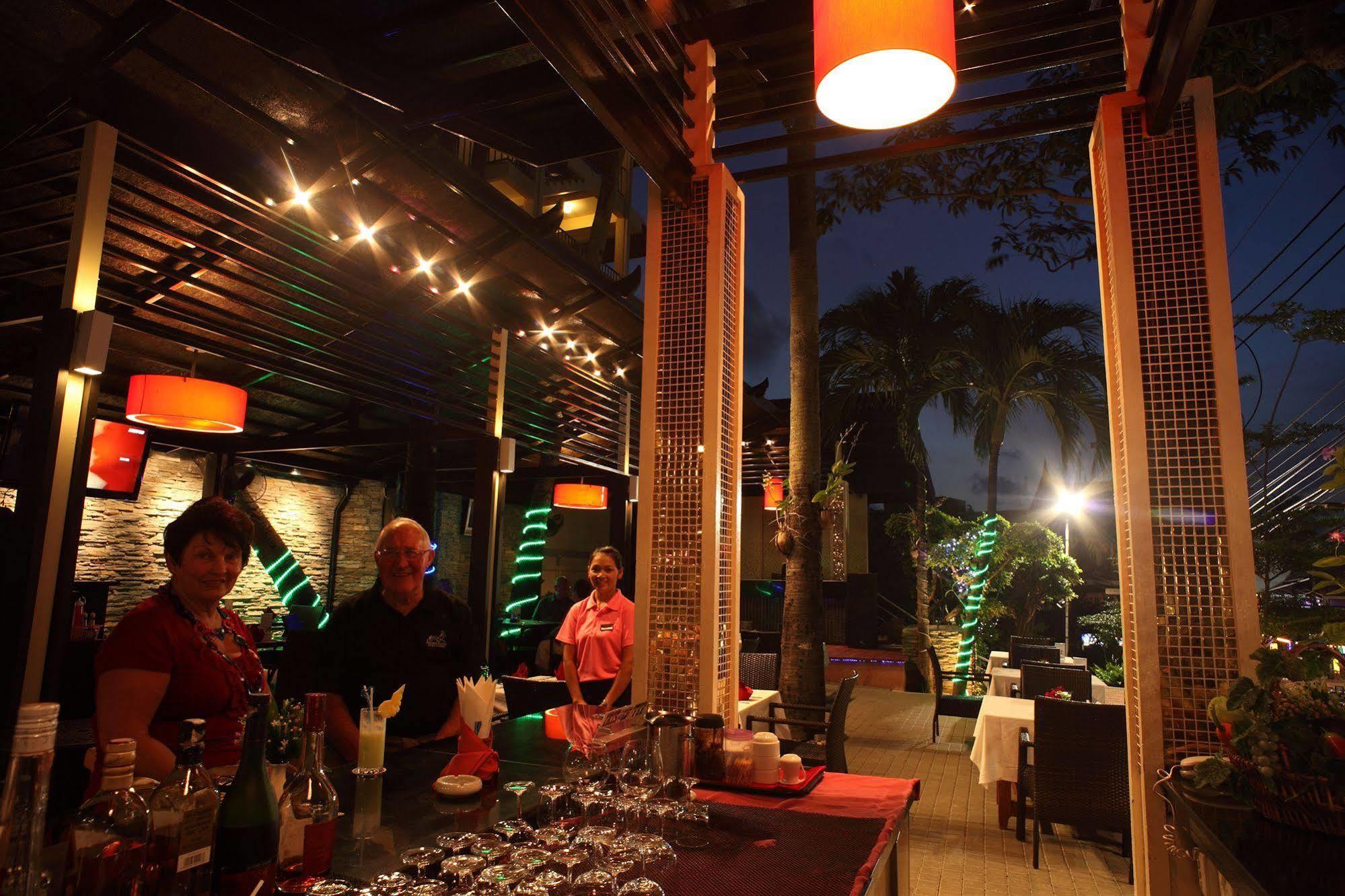 Chanalai Flora Resort, 4* Pantai Kata