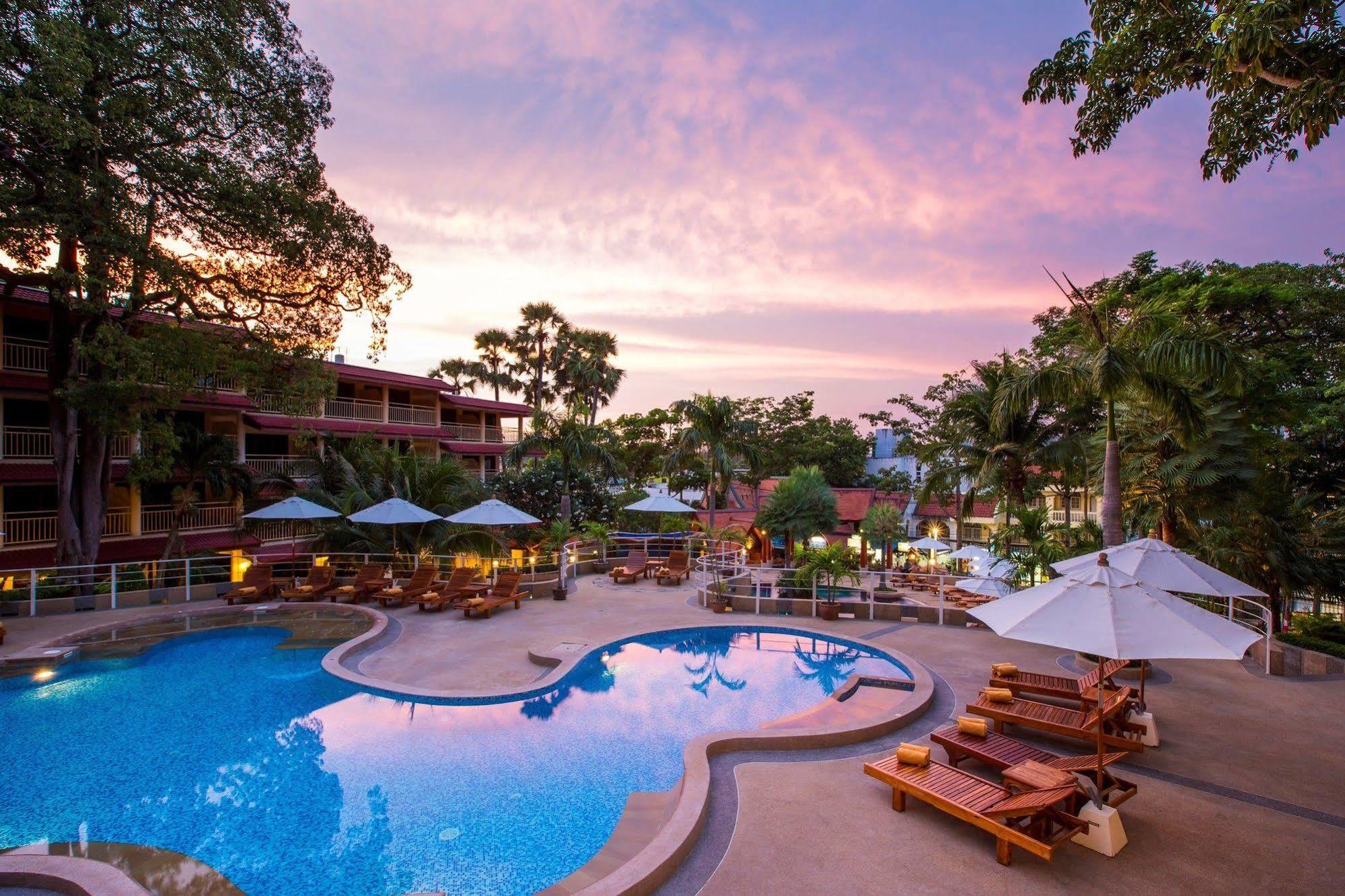 Tempat peranginan Chanalai Flora Resort, 4*