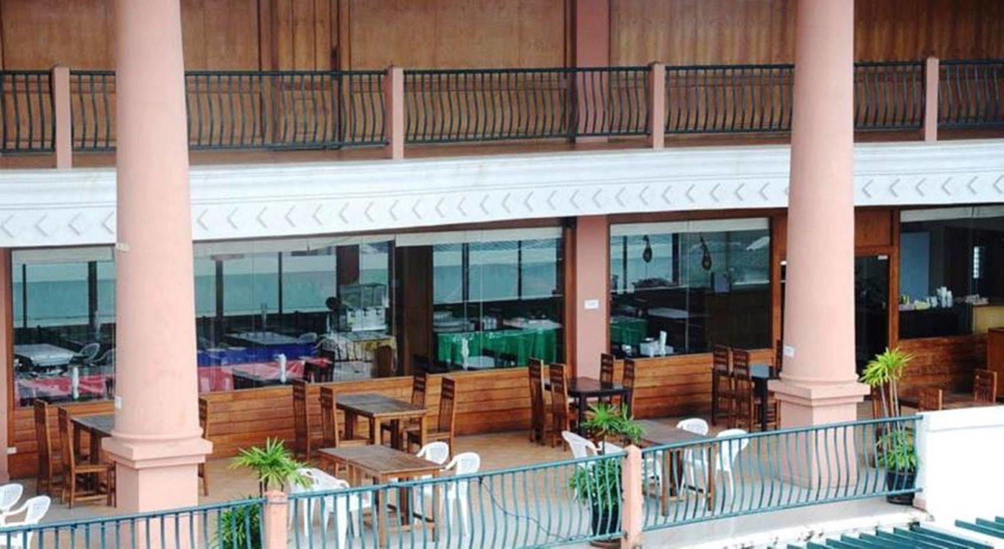 Hotel Bel Aire