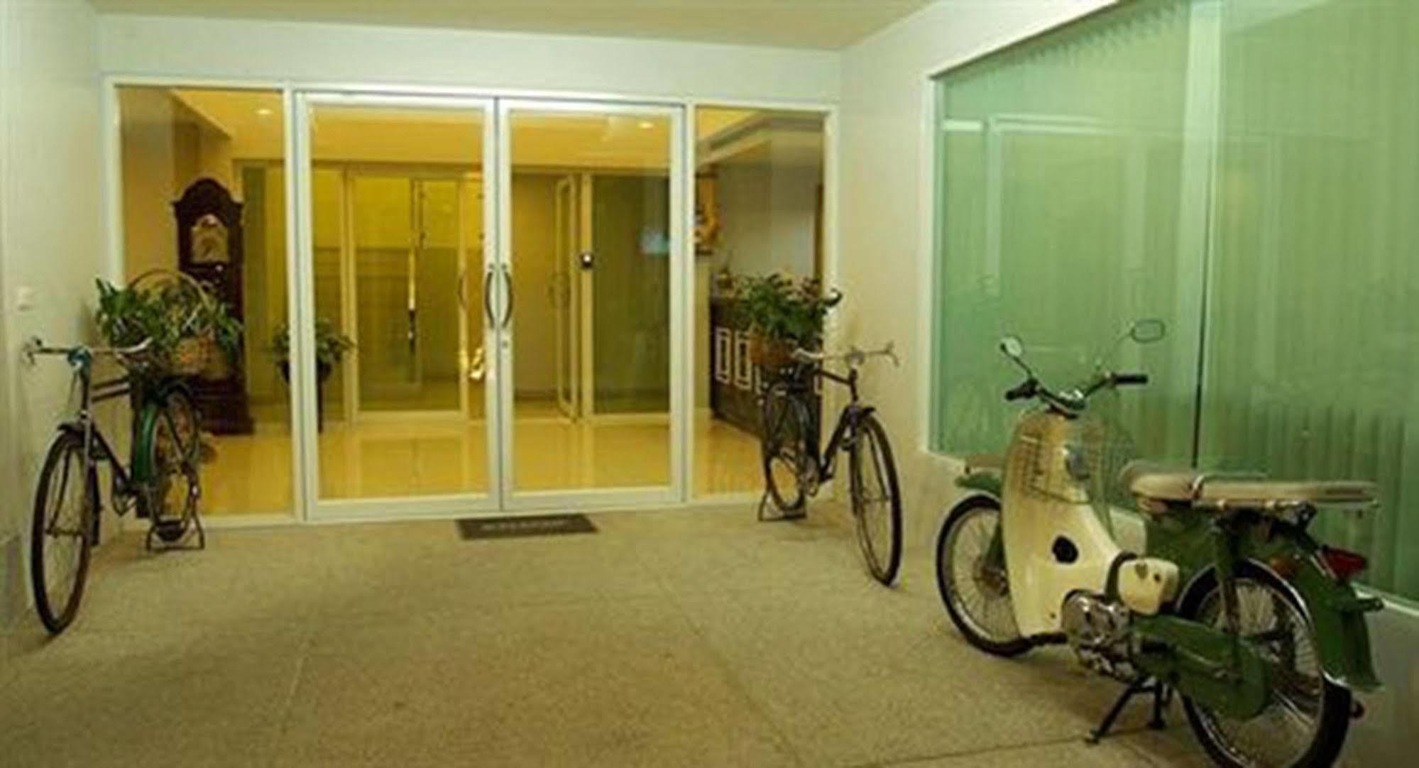 Airport Mansion Phuket Hotel