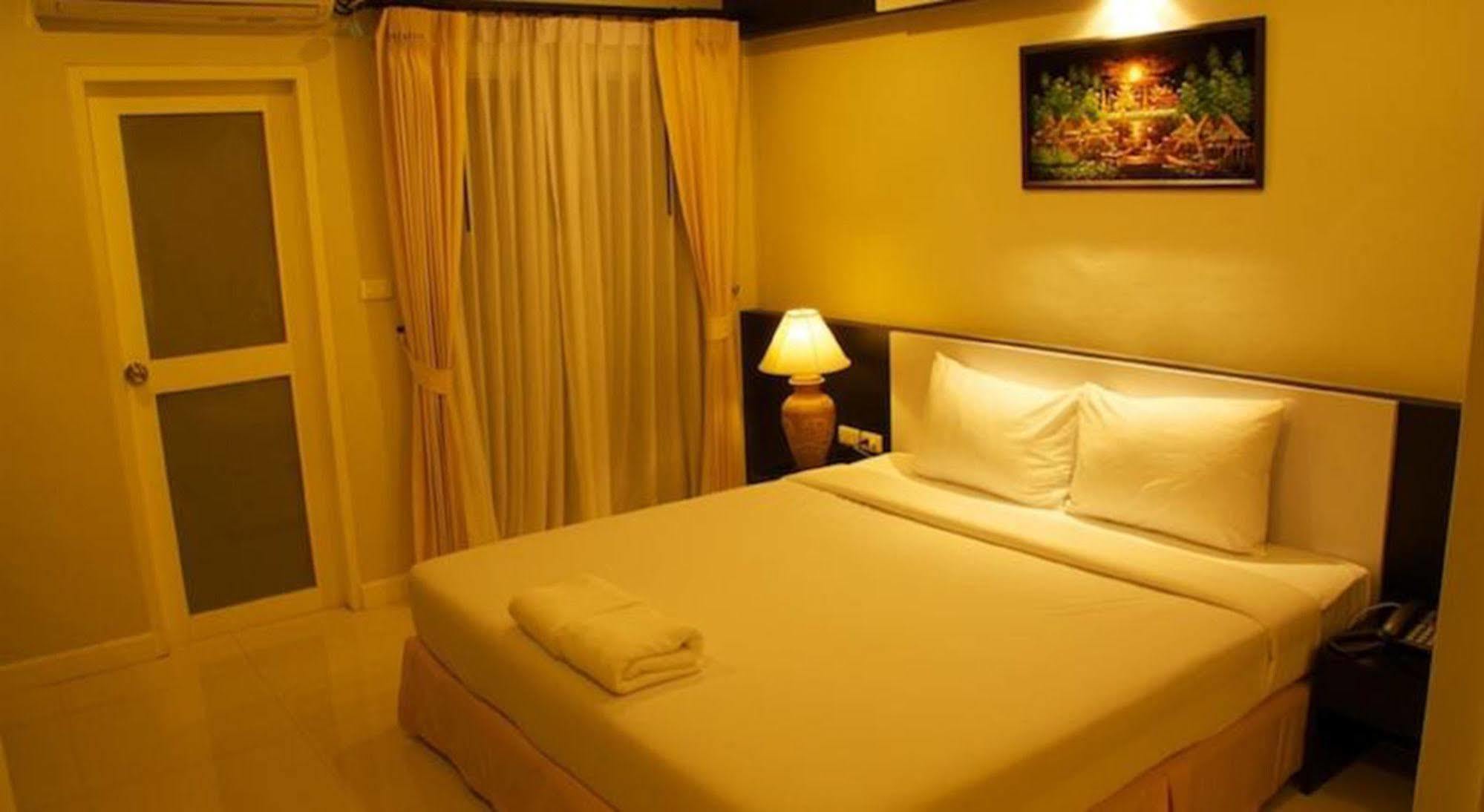 Hotel Airport Mansion Phuket Ban Bo Han