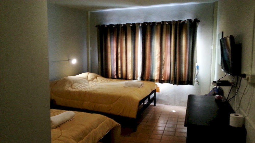 Guest house Gotum 2 & Money Exchange 2*