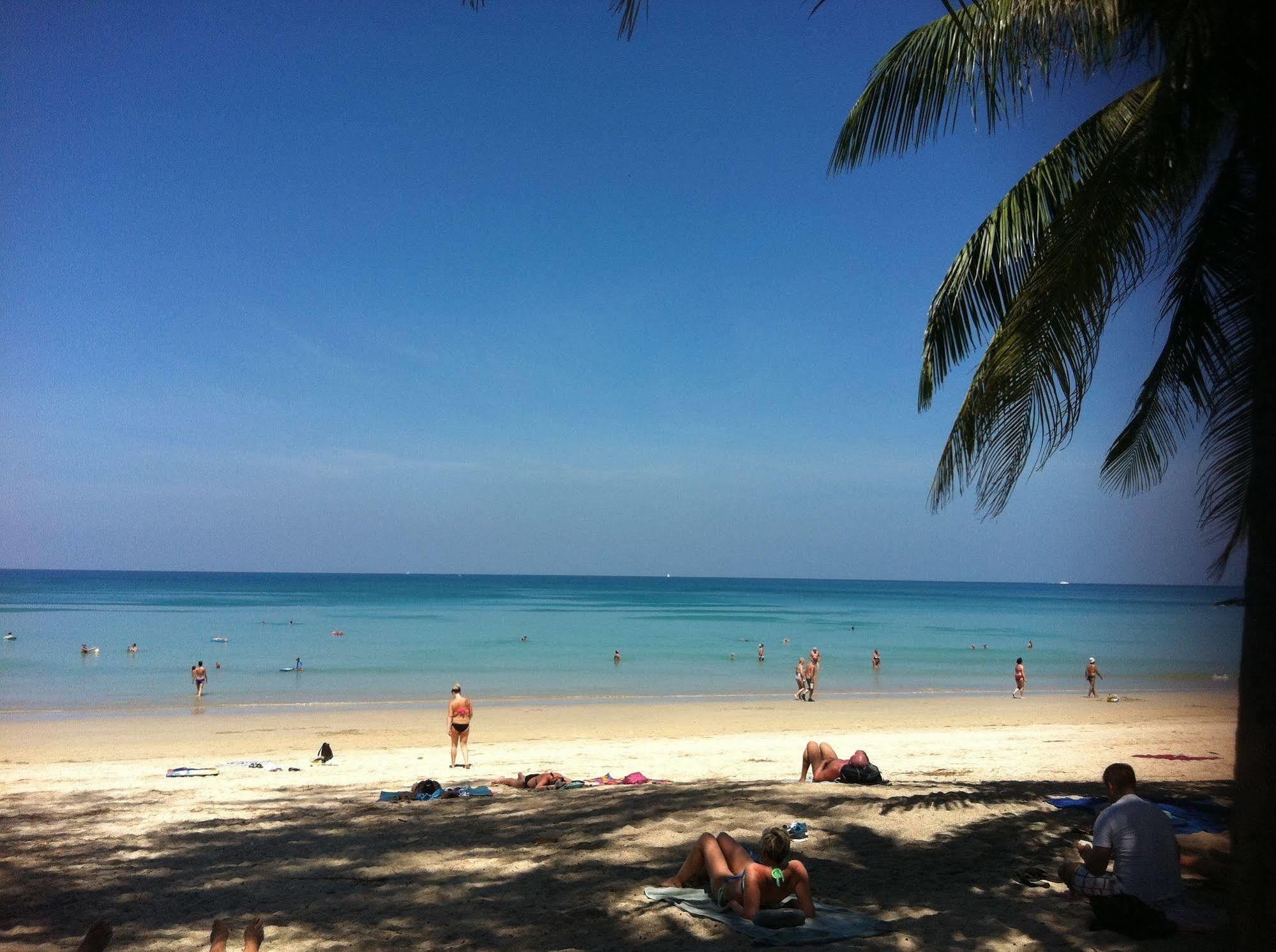 Hotel Beachfront 3*