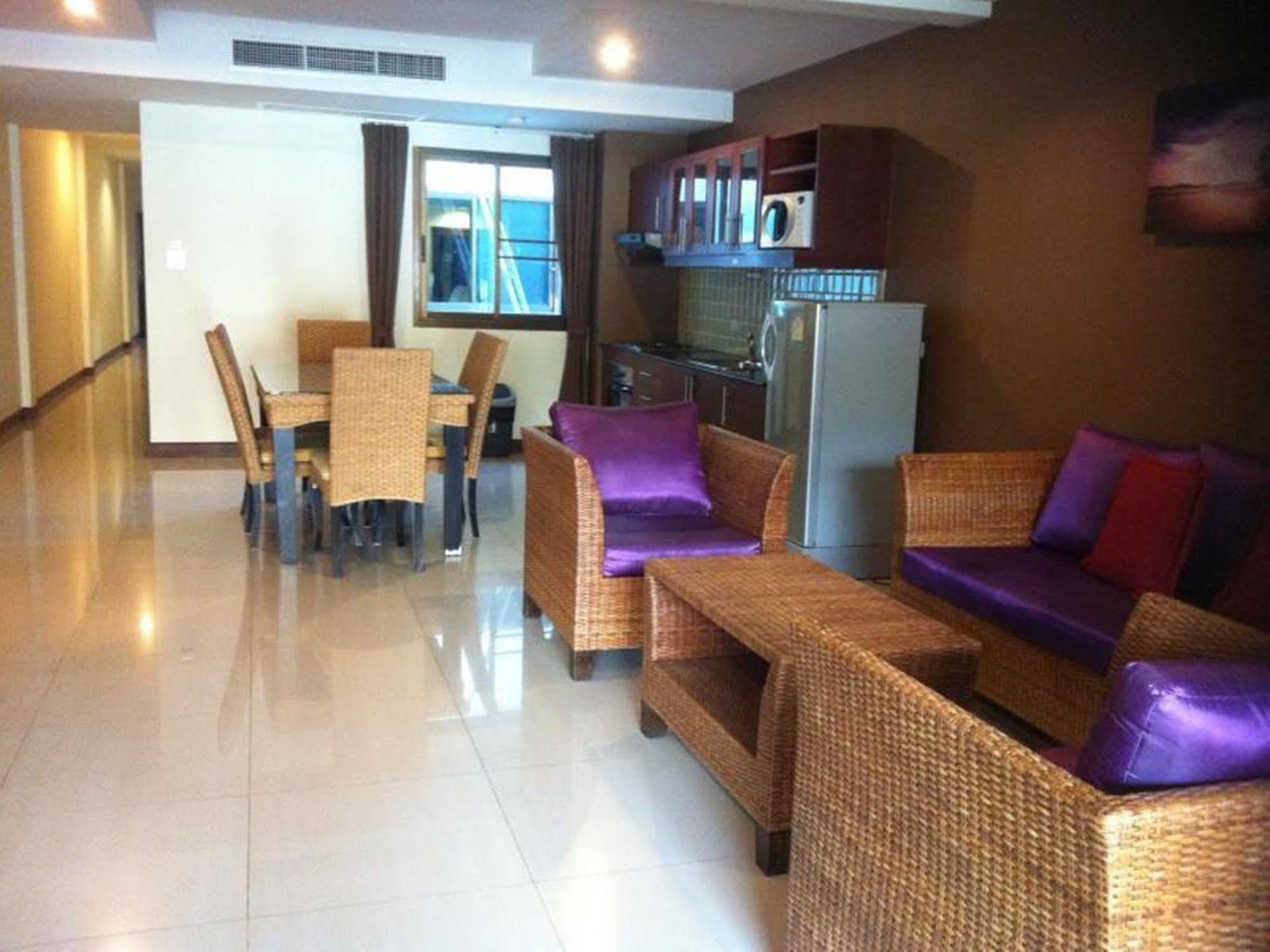 Hotel Beachfront 3*