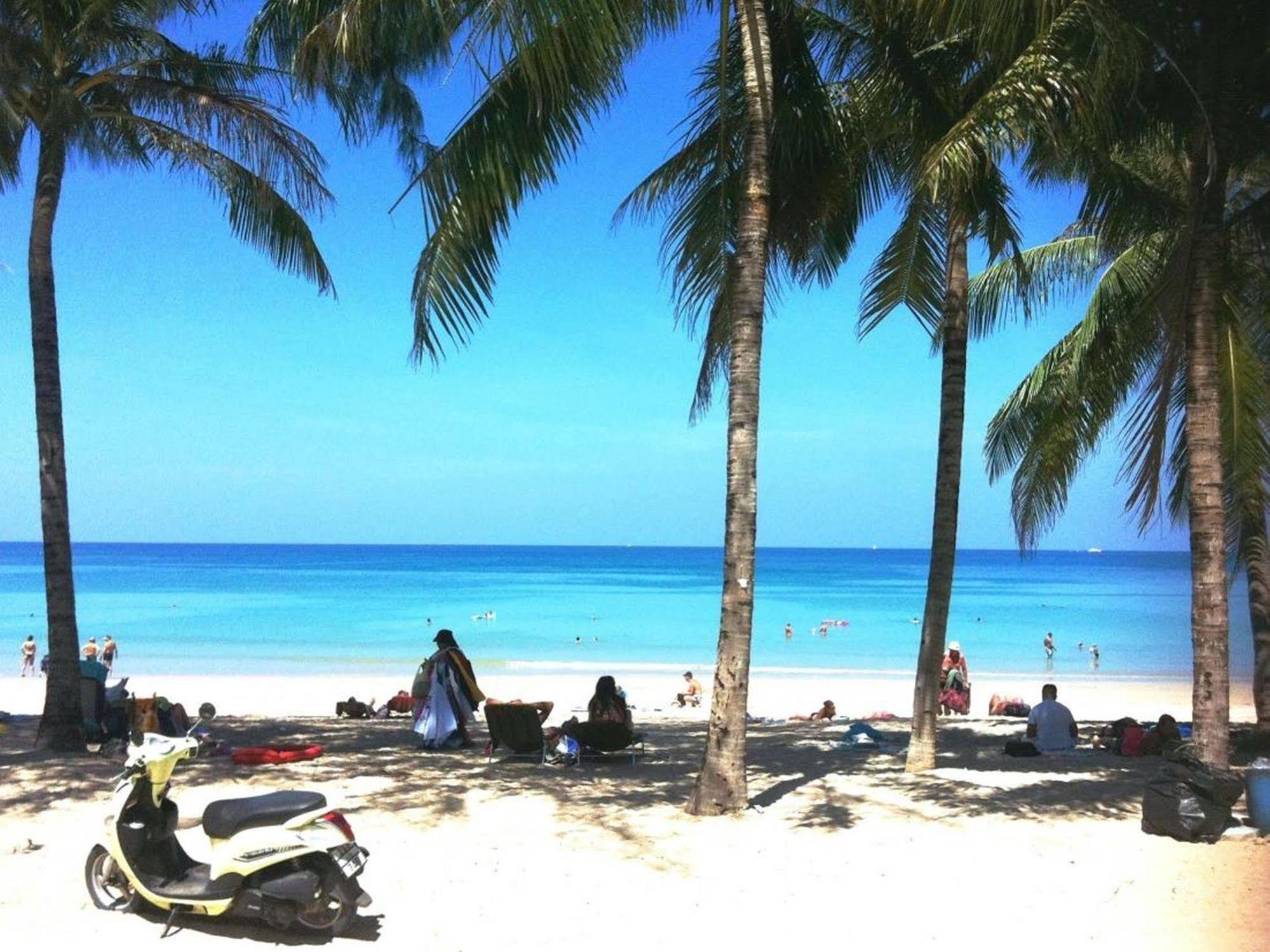 Beachfront Hotel 3*