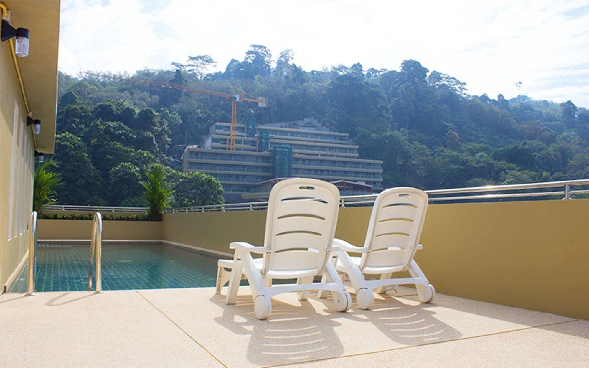 88 3* Patong