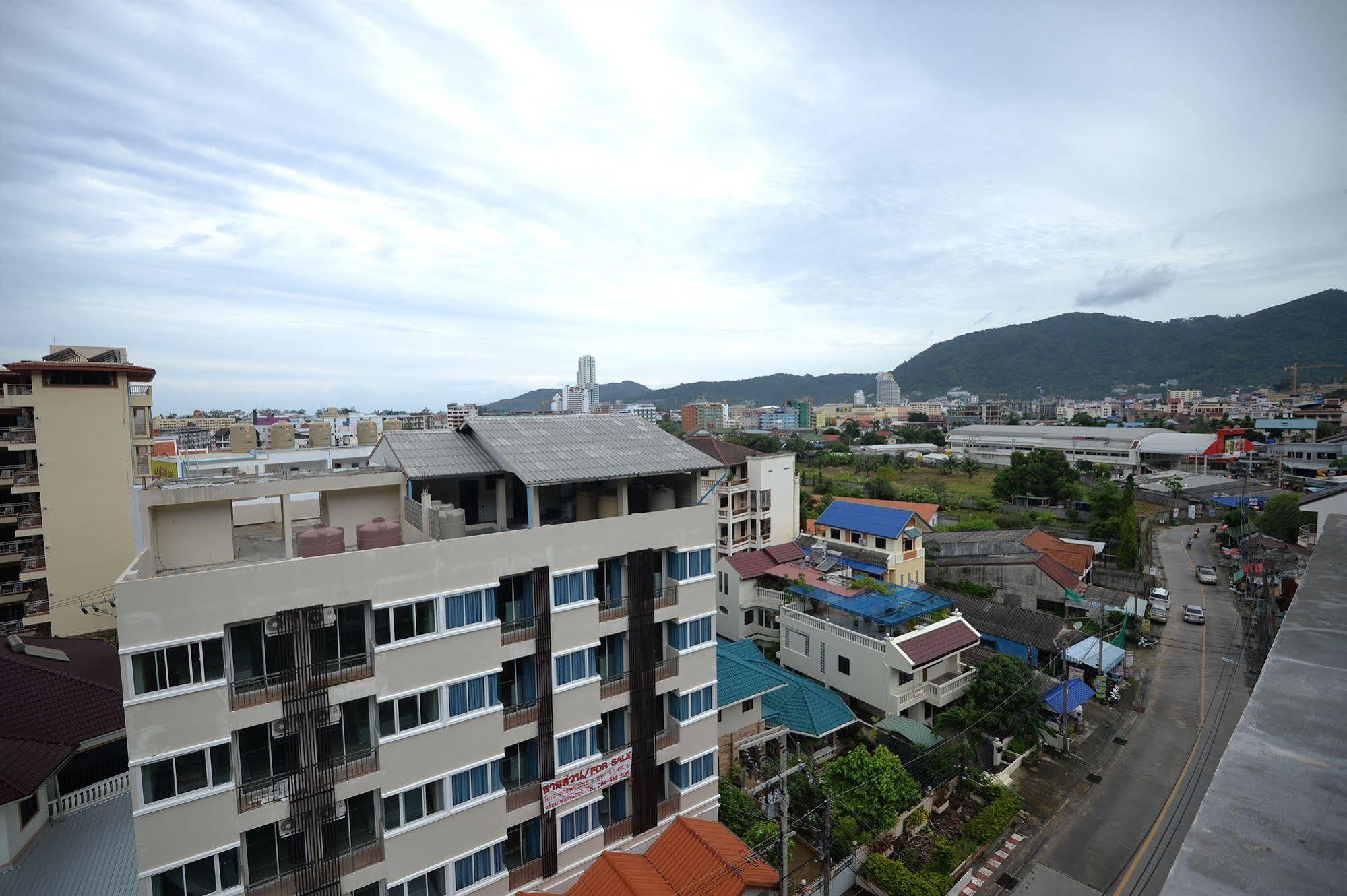 Hotel Baan Lukkan Patong