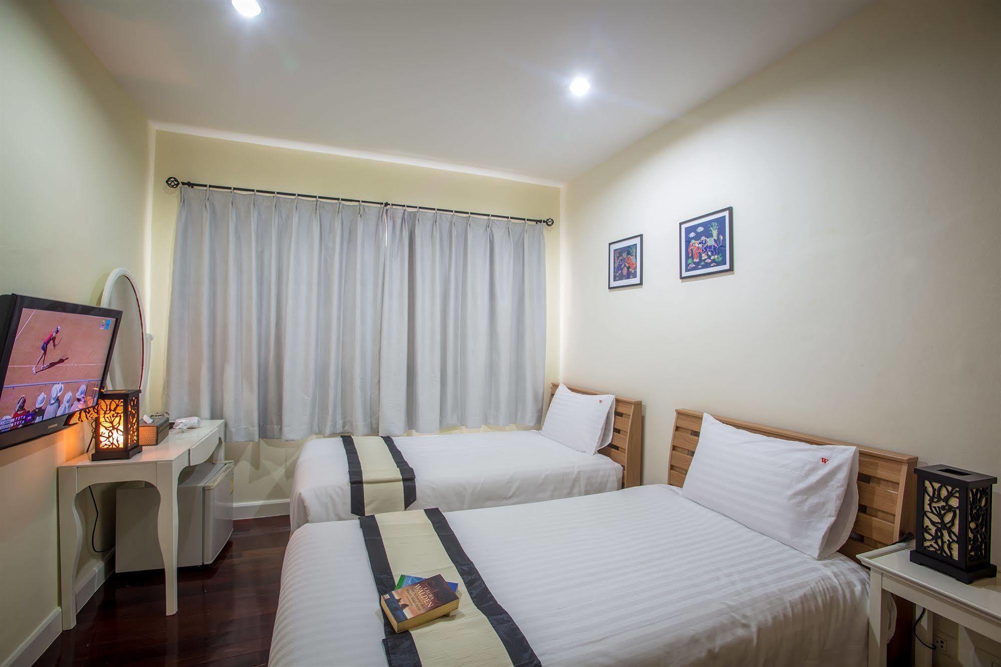 Wonderful Pool House At Guest house 3*