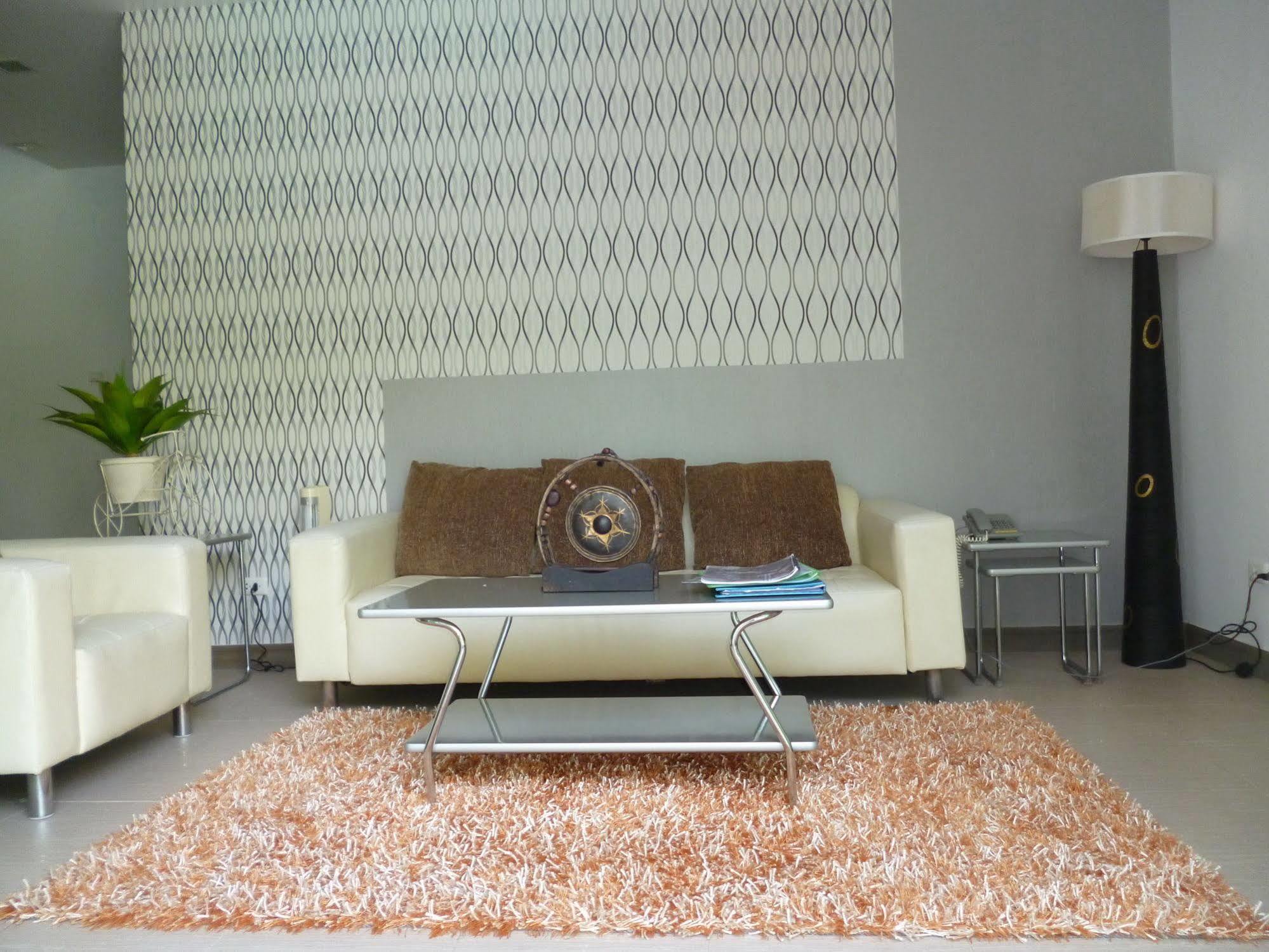 Suriya Som Villa