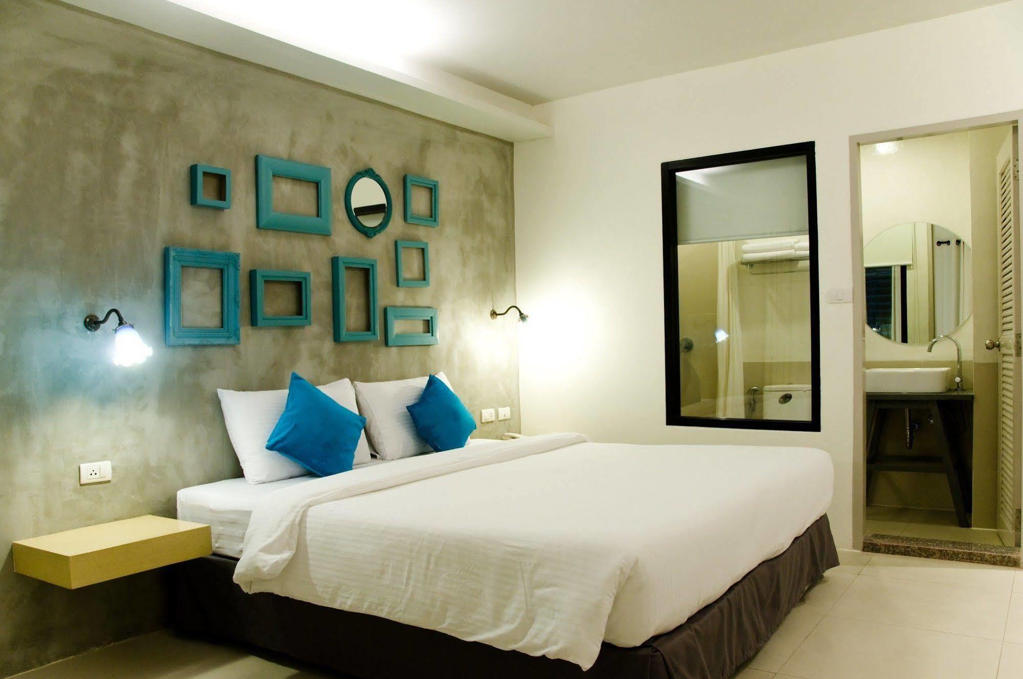 Acca Patong