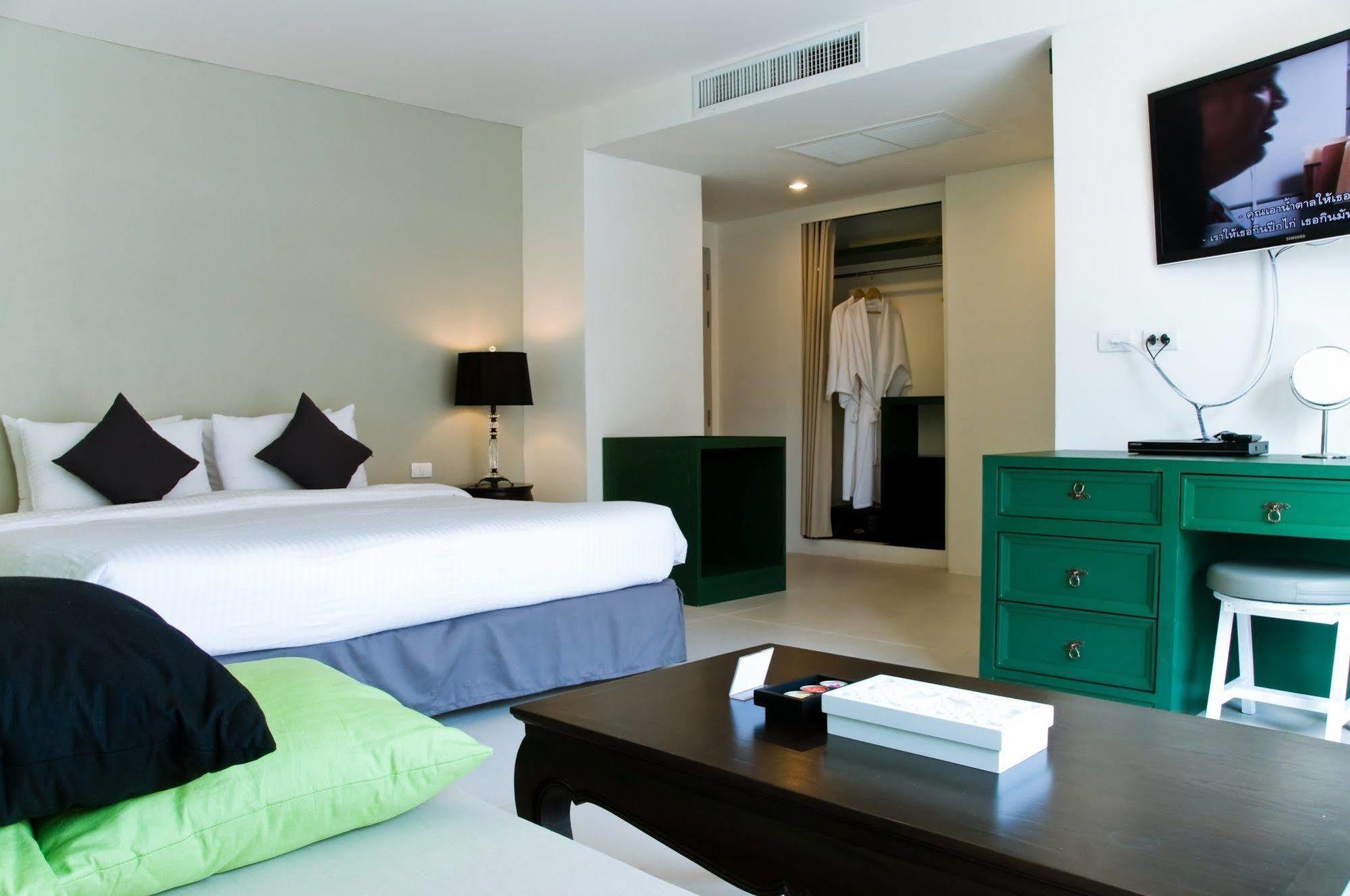 Hotel Acca Patong Phuket