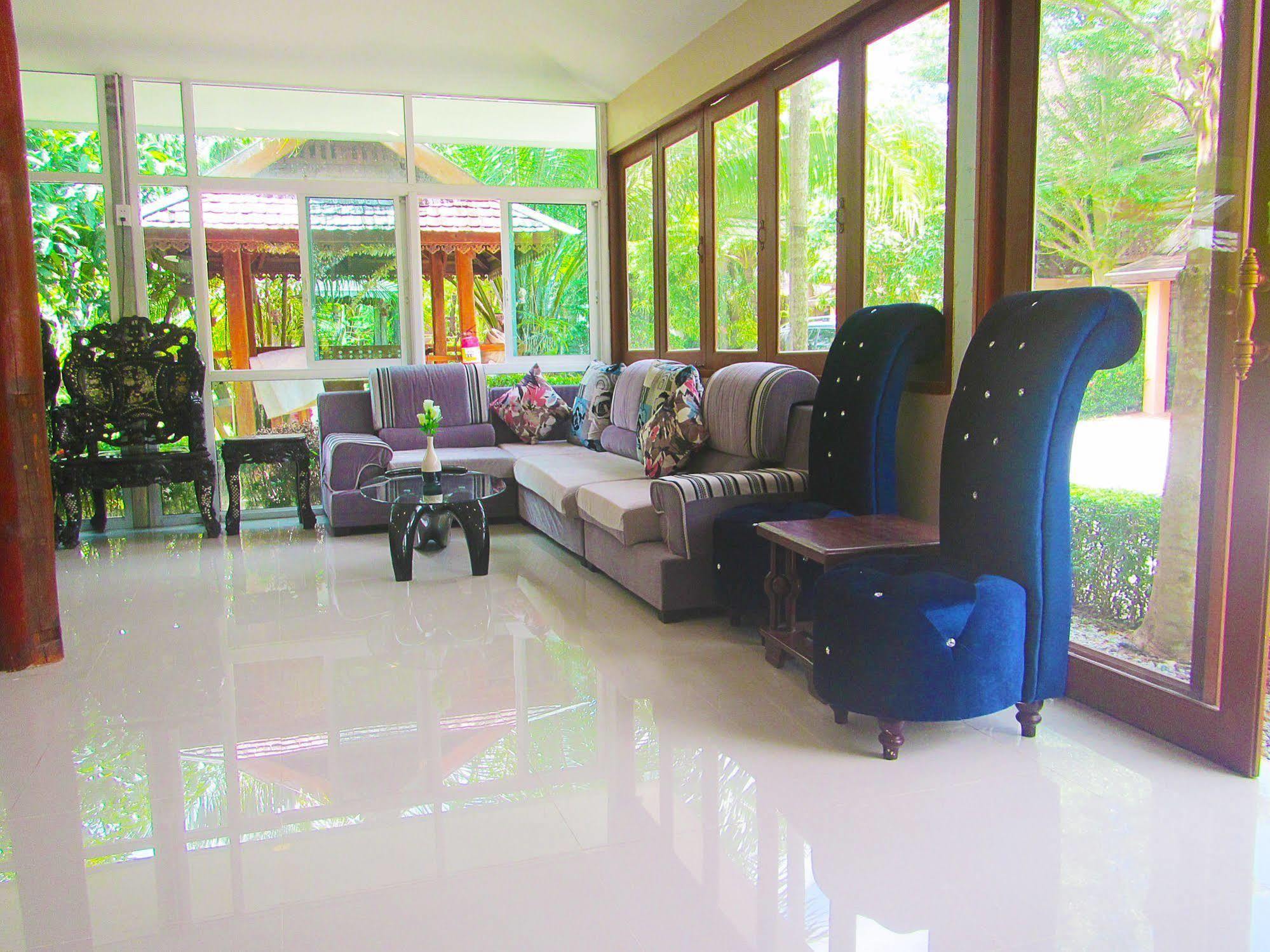Yuwadee Resort Chalong