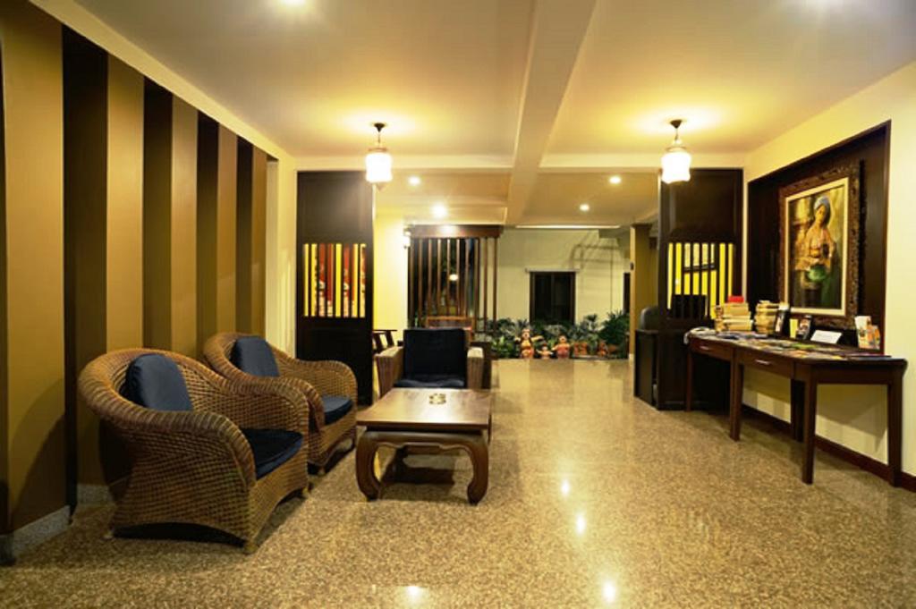 Hotel Beachfront 3*