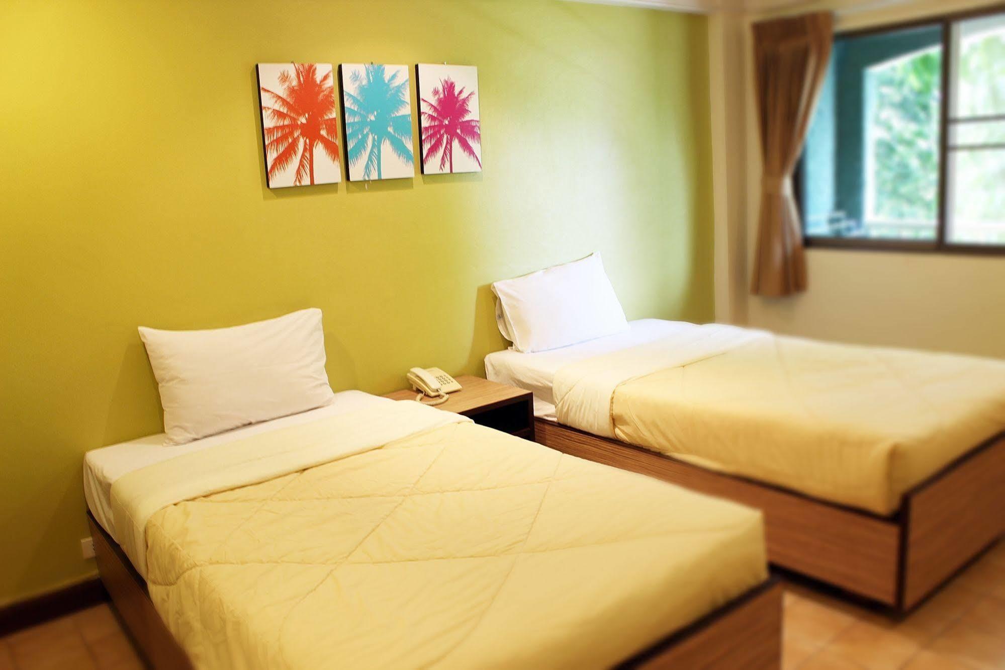 Pattra Mansion By Aksara Collection 2* Phuket