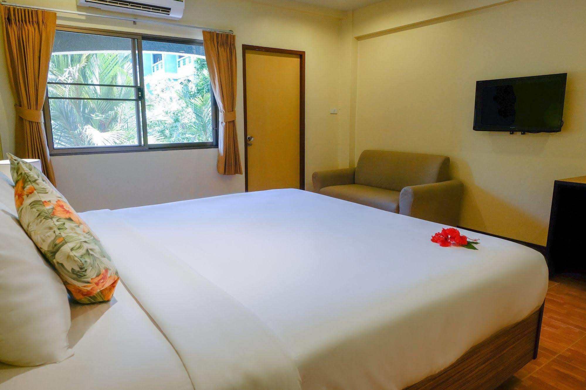 Hotel Pattra Mansion By Aksara Collection