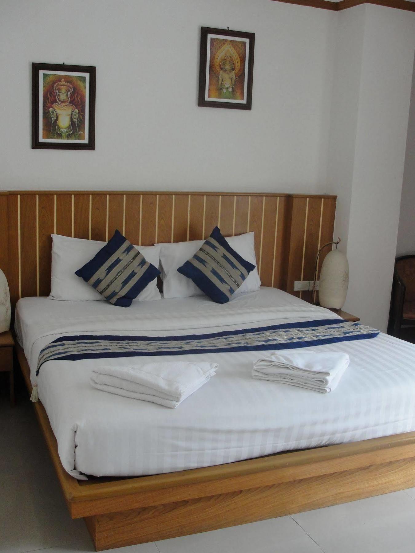Guest house Park Eden Patong