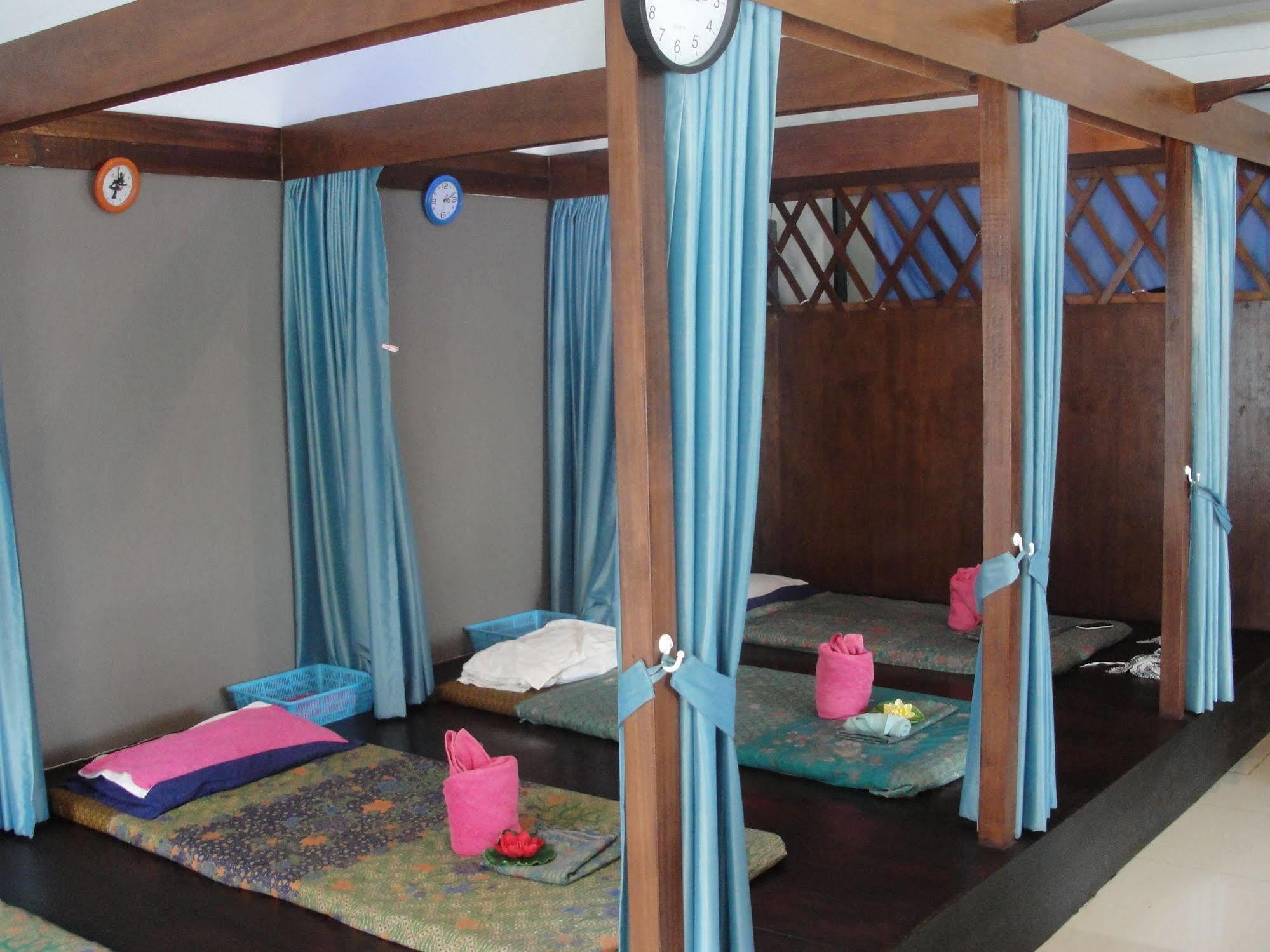 Guest house Park Eden Patong