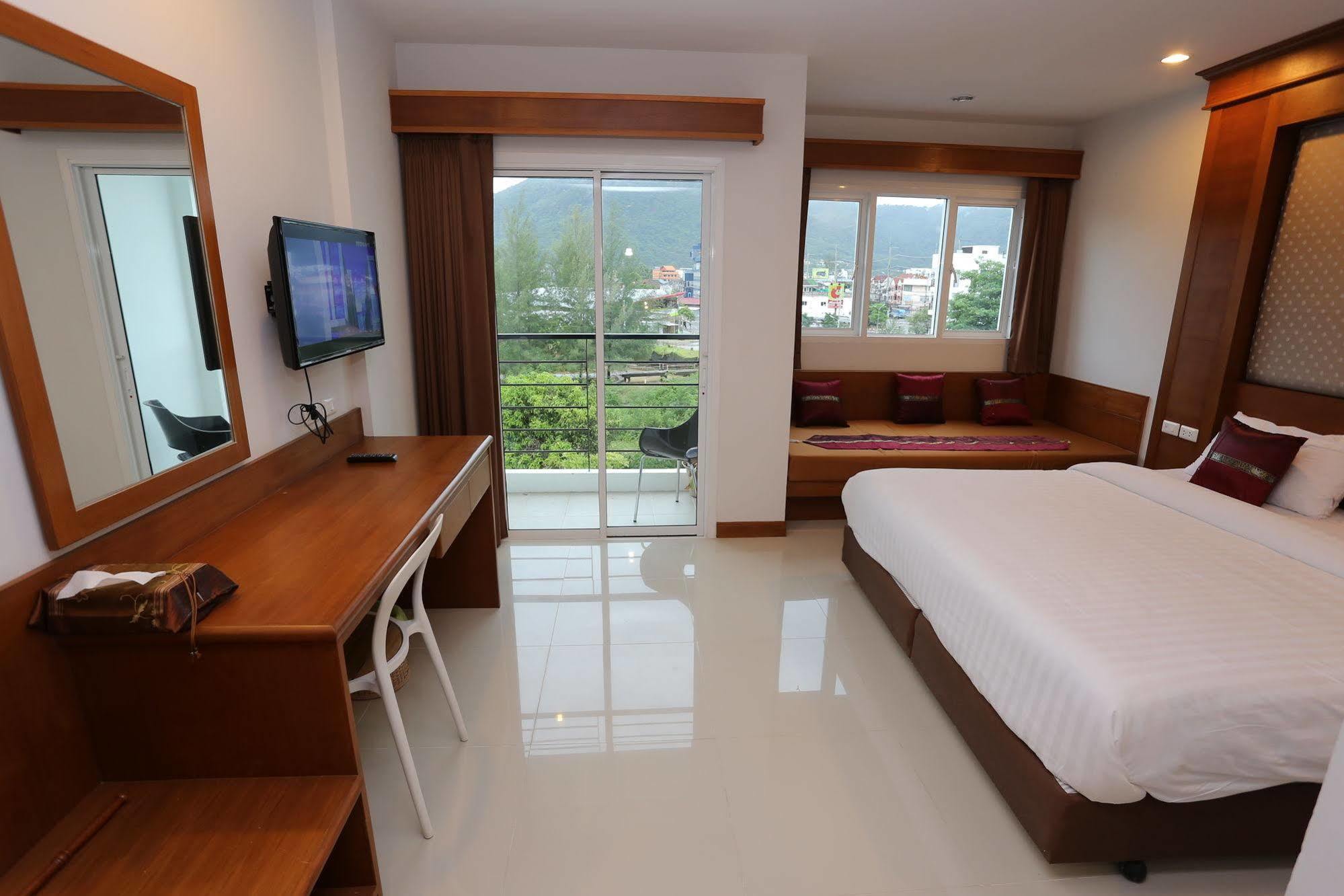 Rojjana Kamala Beach