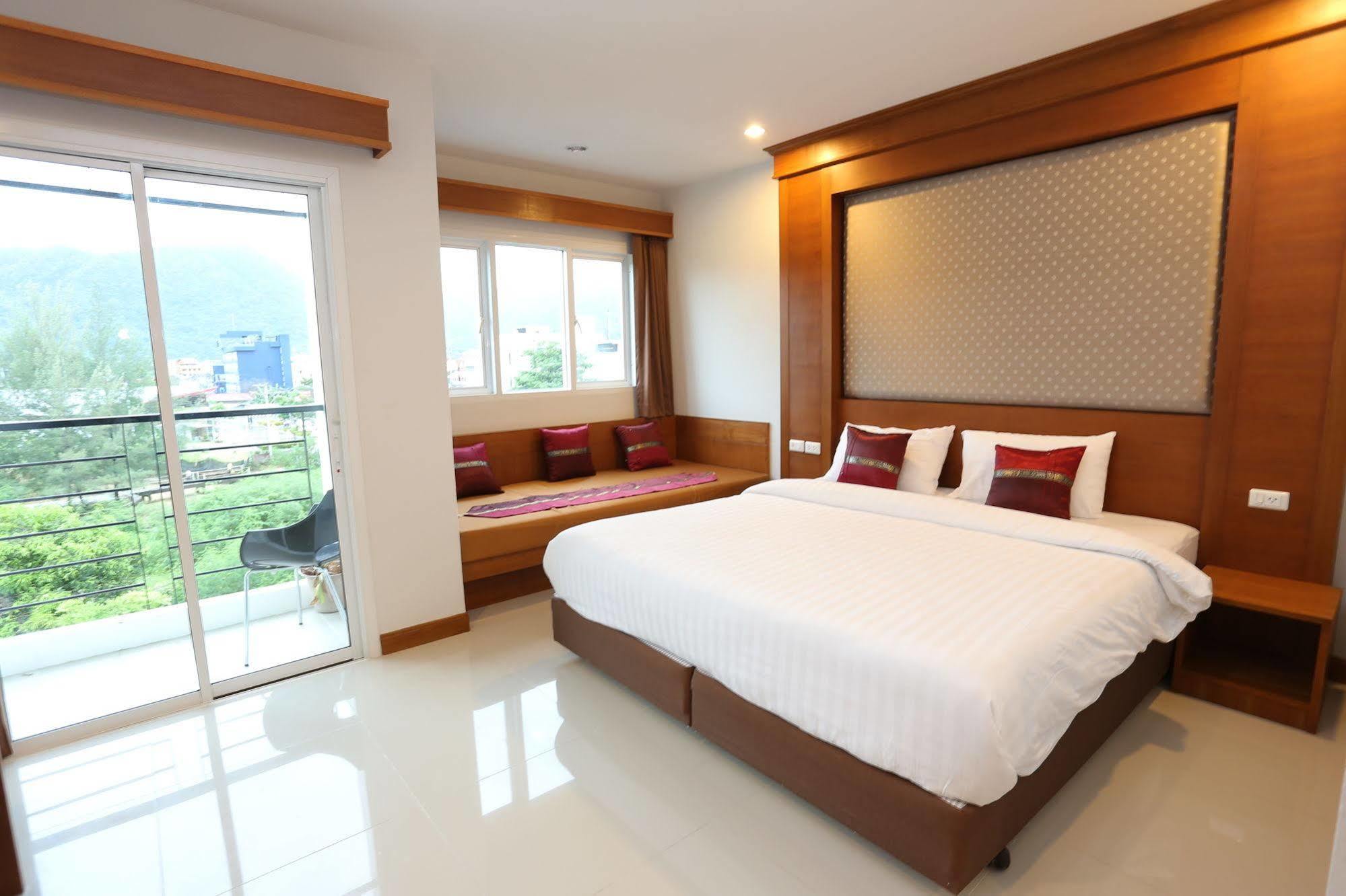 Rojjana Apartment