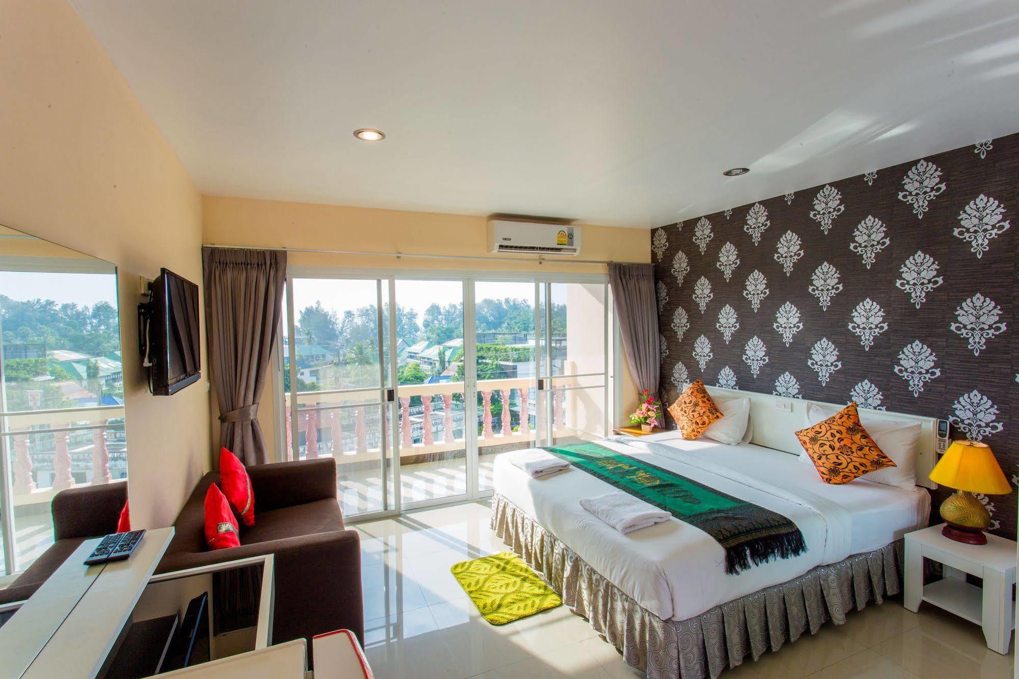 Sunset - Sha Hotel Surin Beach (Phuket)