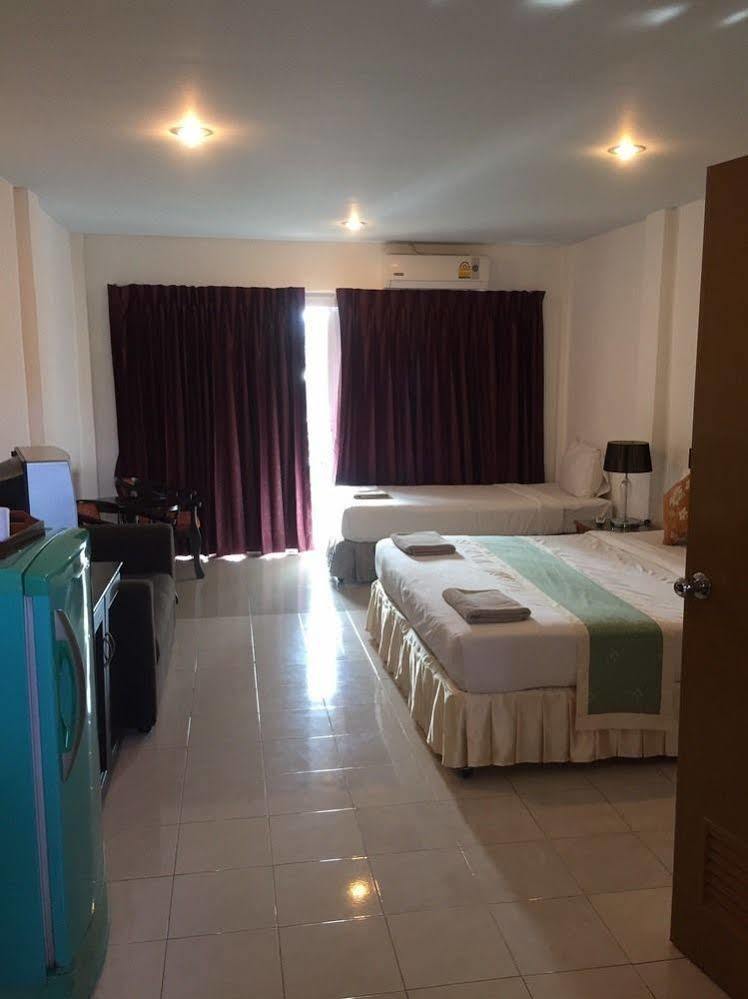 Sunset - Sha Hotel 3*