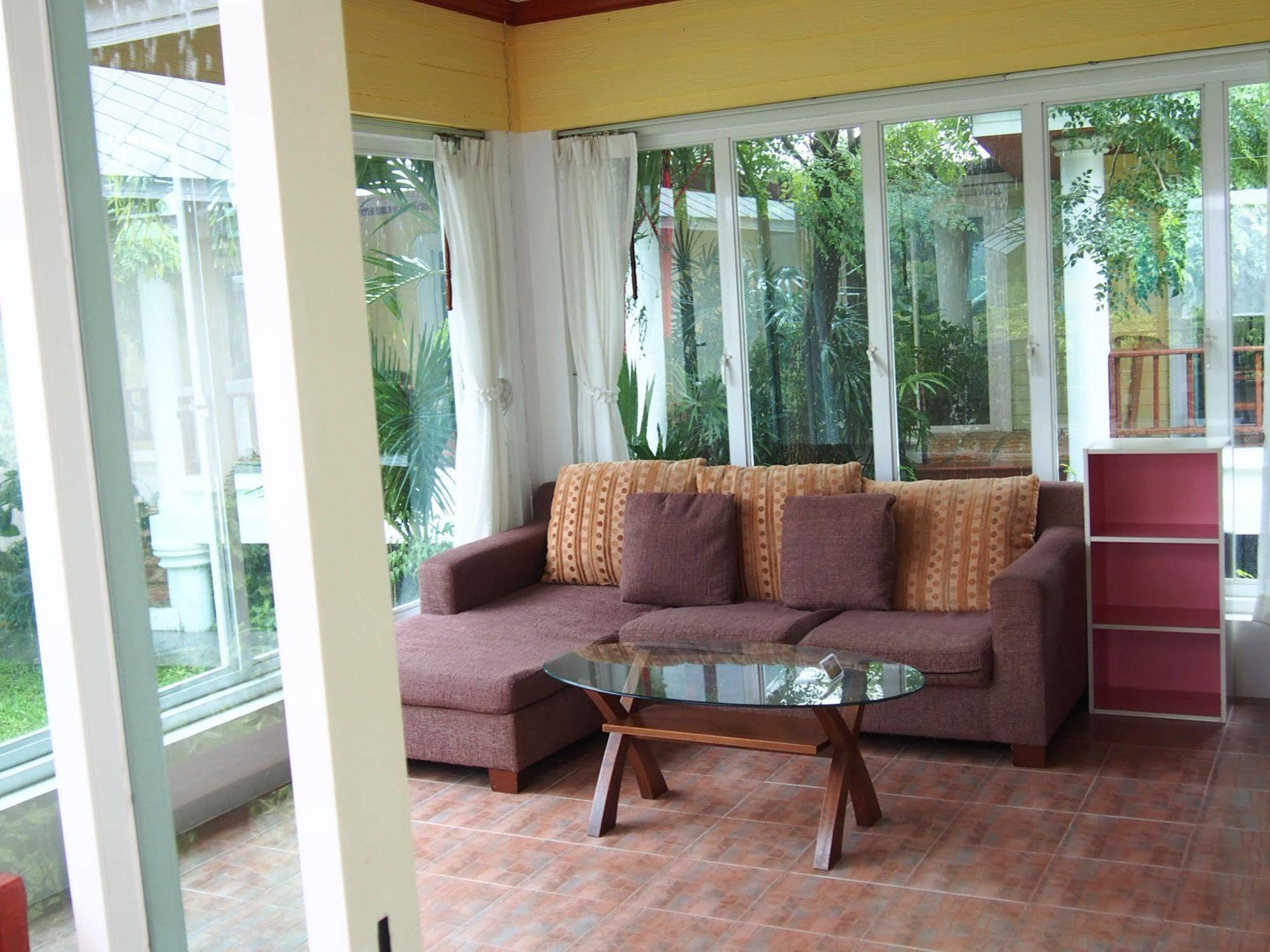 Lemon House Ferienhaus Patong