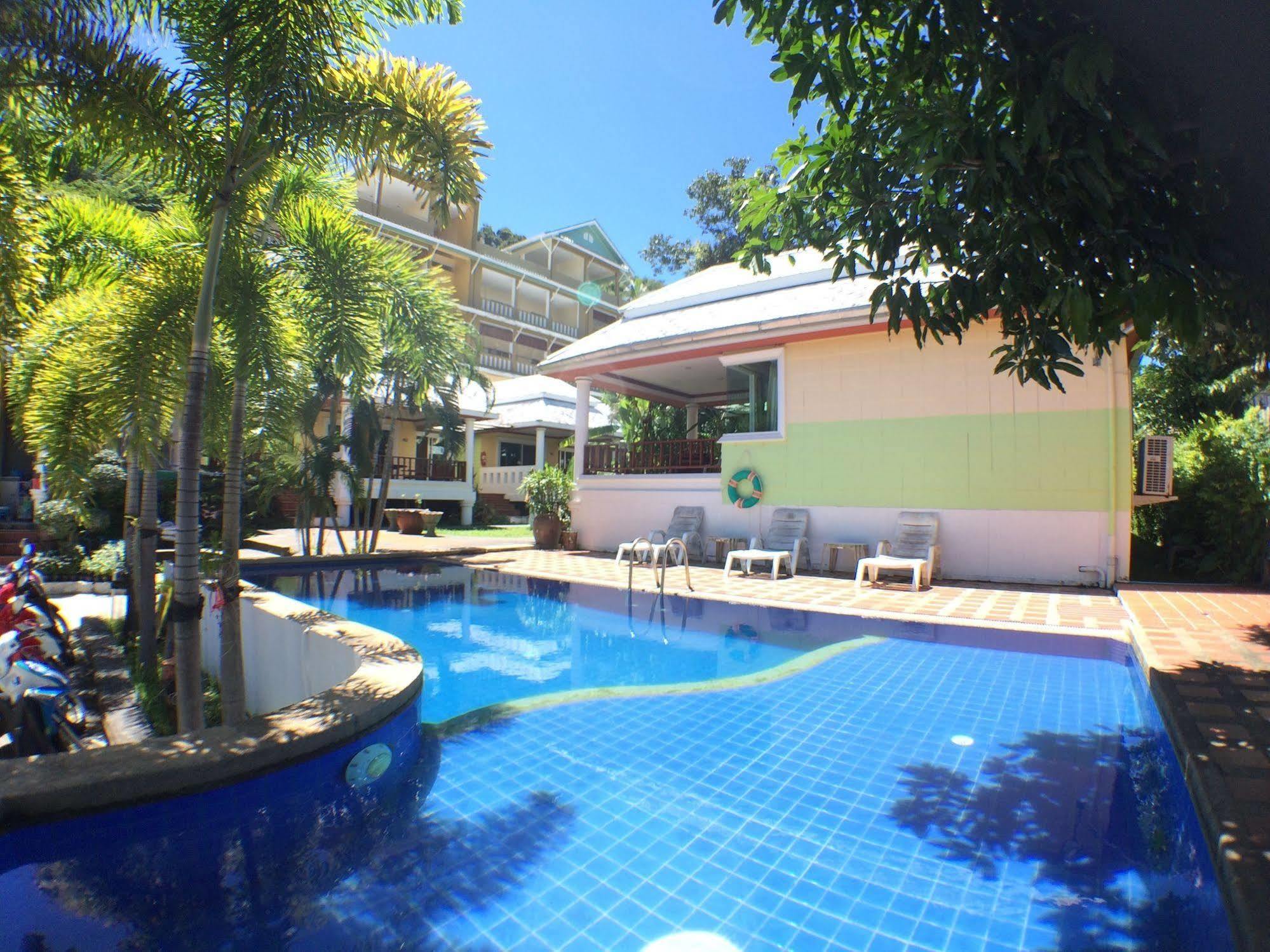 Lemon House * Patong