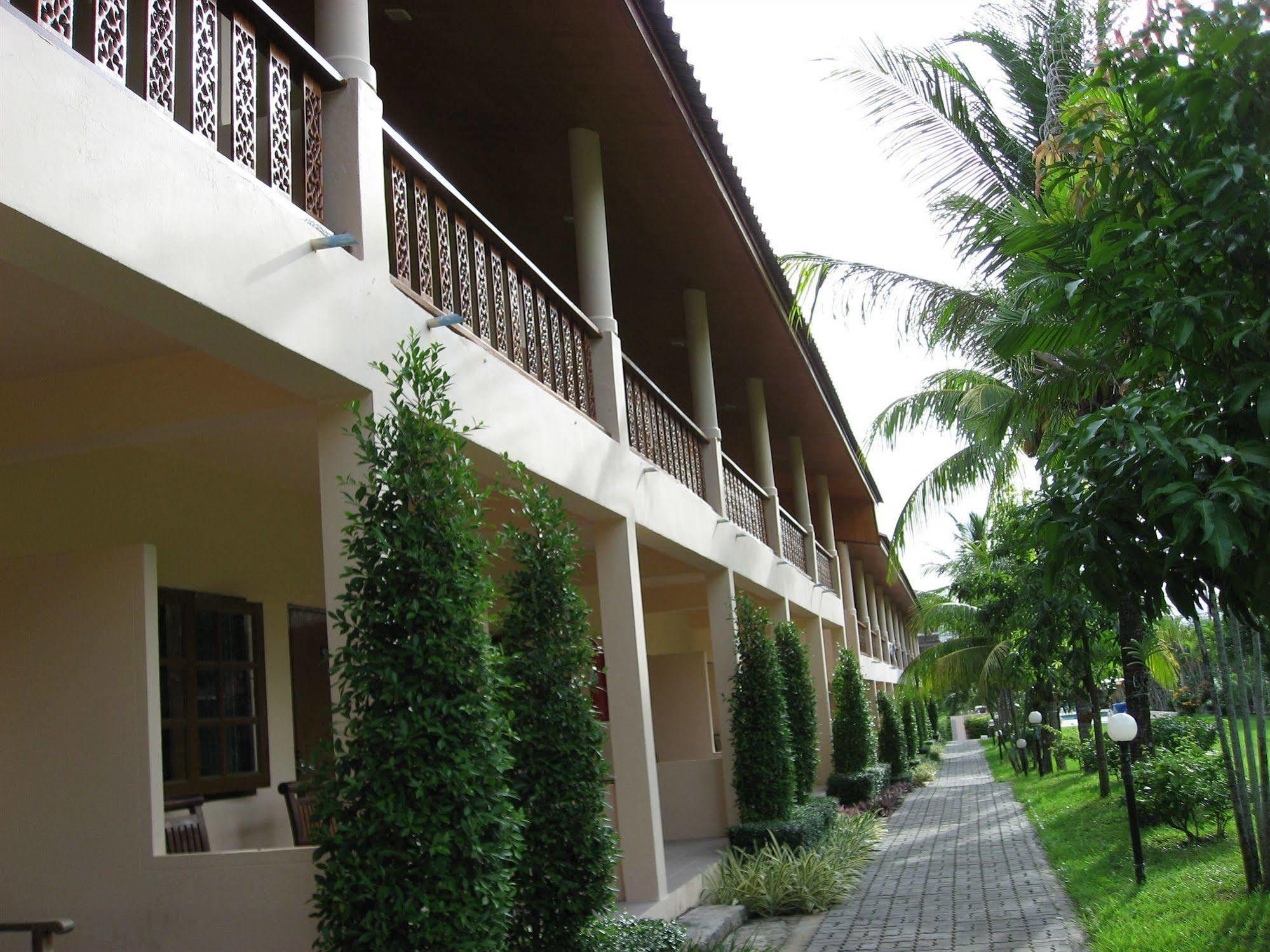 Ps 2 Phuket - Sha 3*