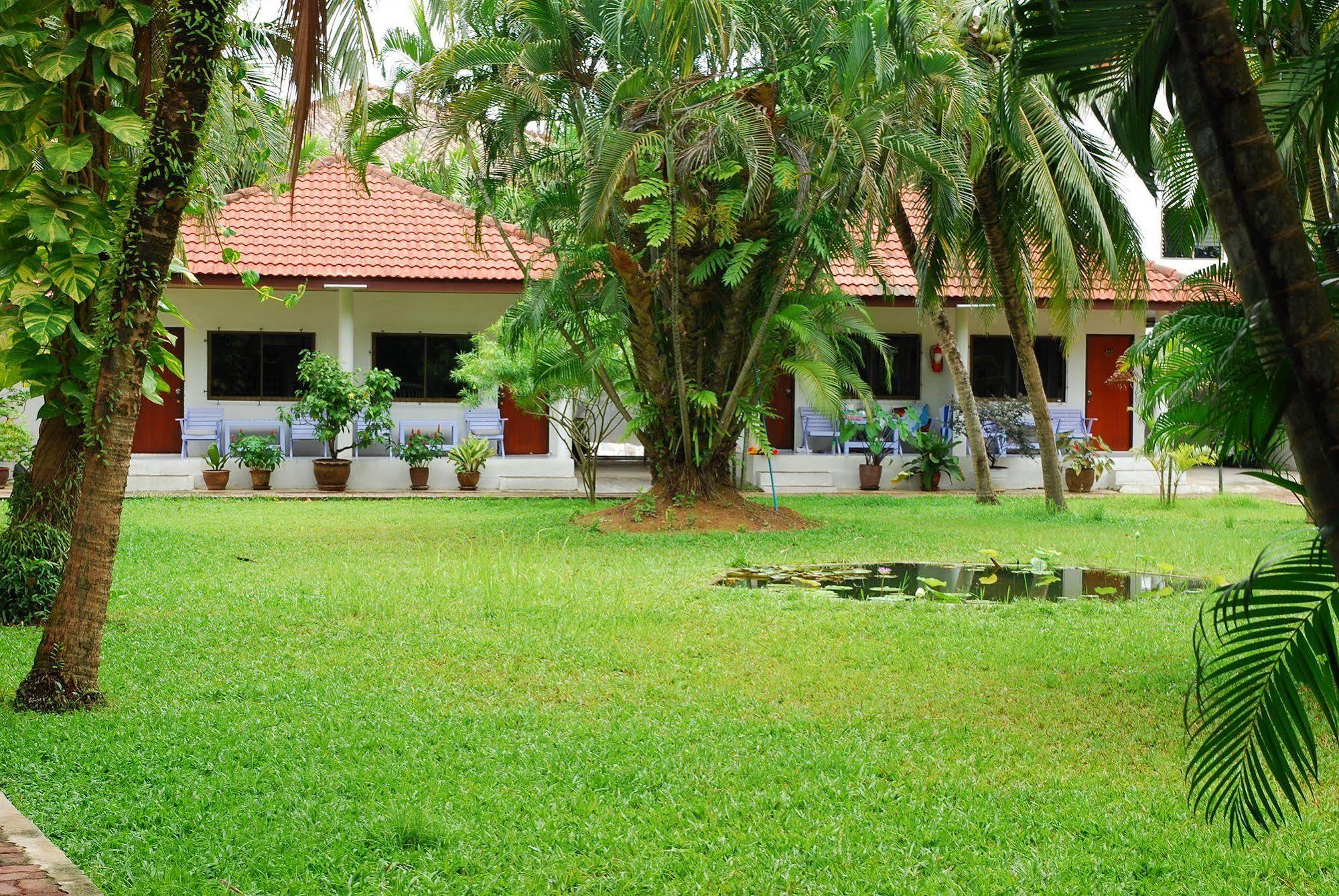 Ps 2 Phuket - Sha Hotel 3*