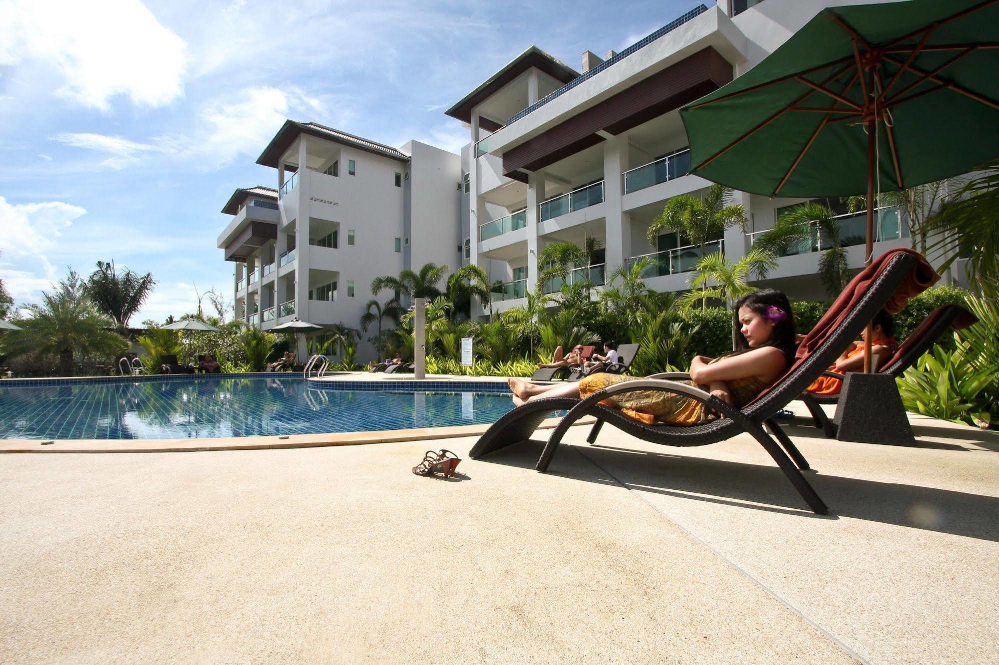Resort Bangtao Tropical And Bang Tao Beach (Phuket)