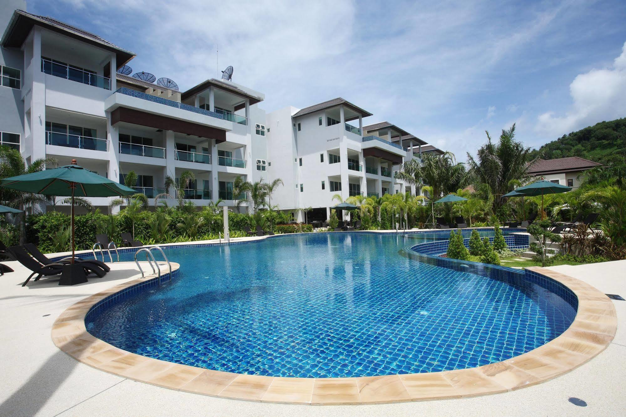 Resort Bangtao Tropical And 4*